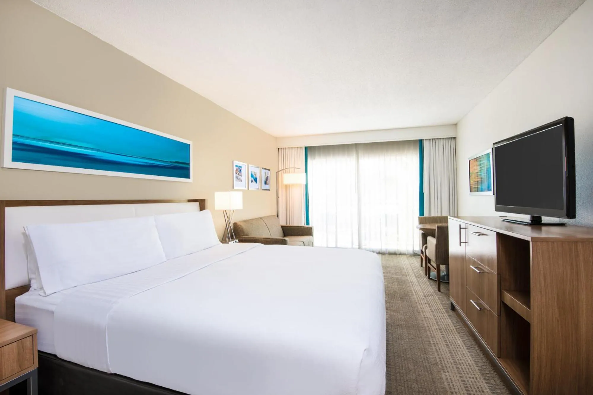 King One Bedroom Suite - Non-Smoking - Resort View in Holiday Inn Resort Aruba - Beach Resort & Casino by IHG