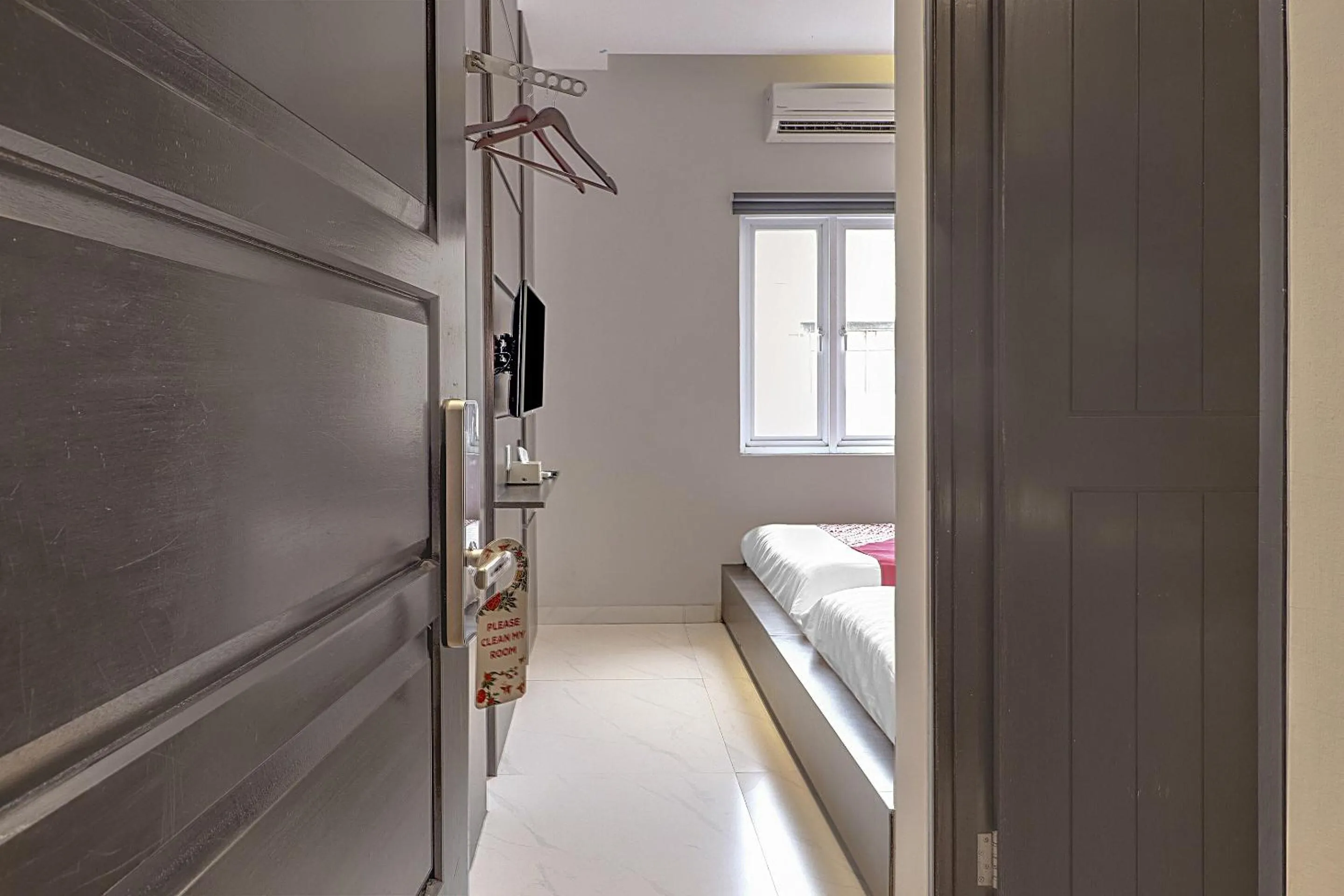 Superior Twin Room in Collection O Cihampelas Near Ciwalk Formerly Regia Cihampelas