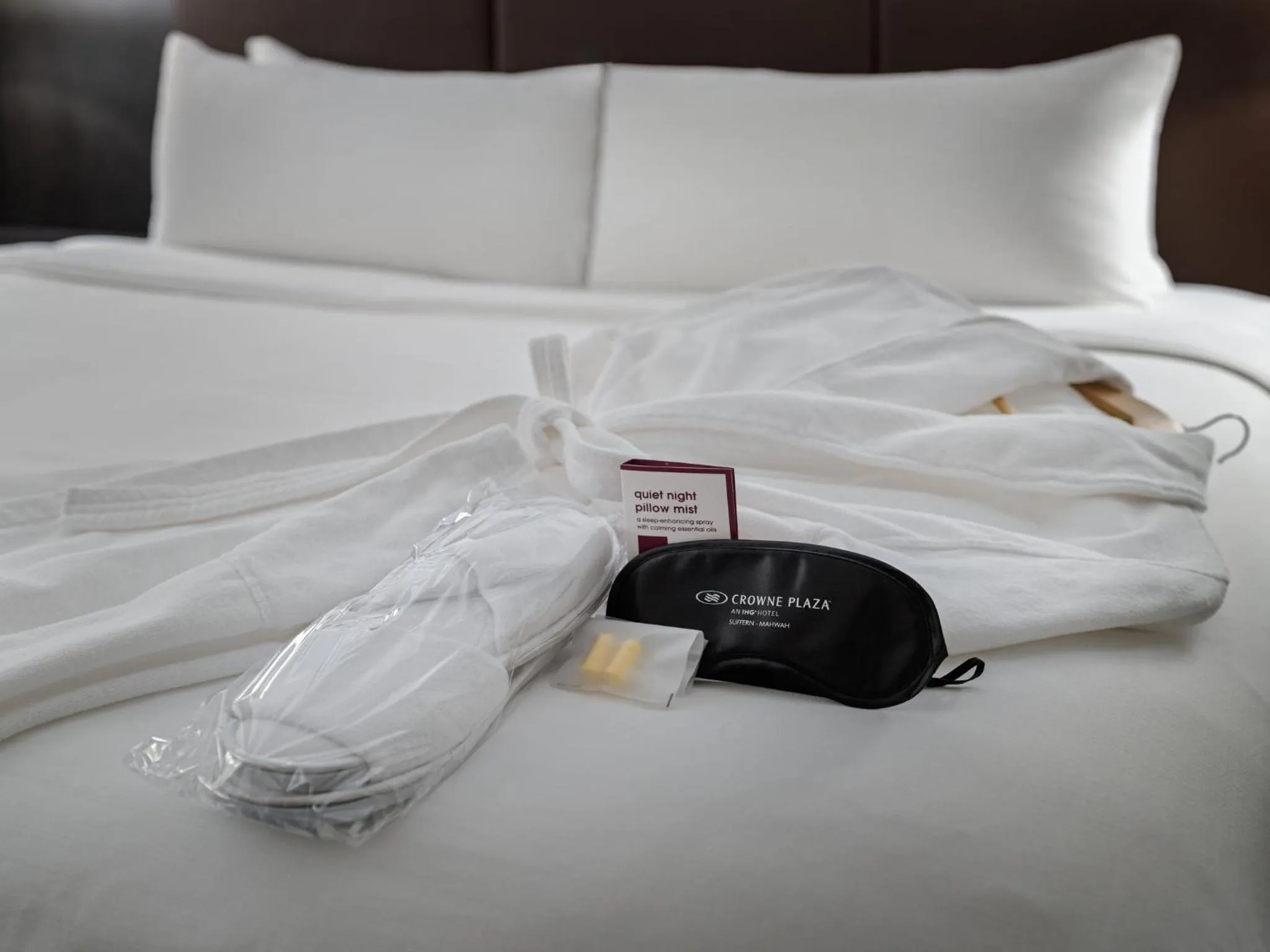 Premium King Room - Club Floor in Crowne Plaza Suffern-Mahwah by IHG