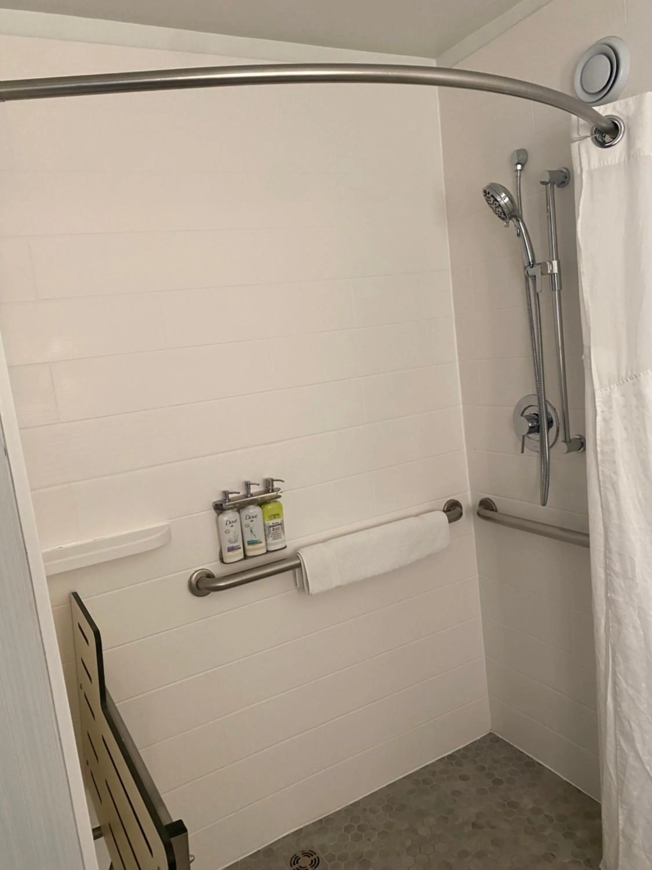 Standard Queen Room with Two Queen Beds and Mobility Accessible Roll-In Shower in Holiday Inn Express Hotel & Suites Hermosa Beach by IHG
