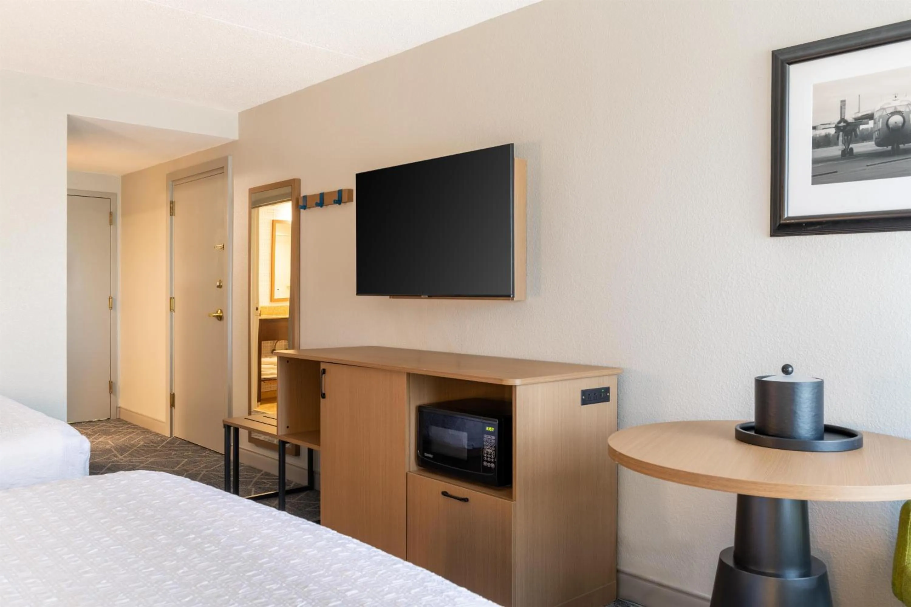 Room with Two Queen Beds - Non-Smoking in Hampton Inn Portsmouth Central