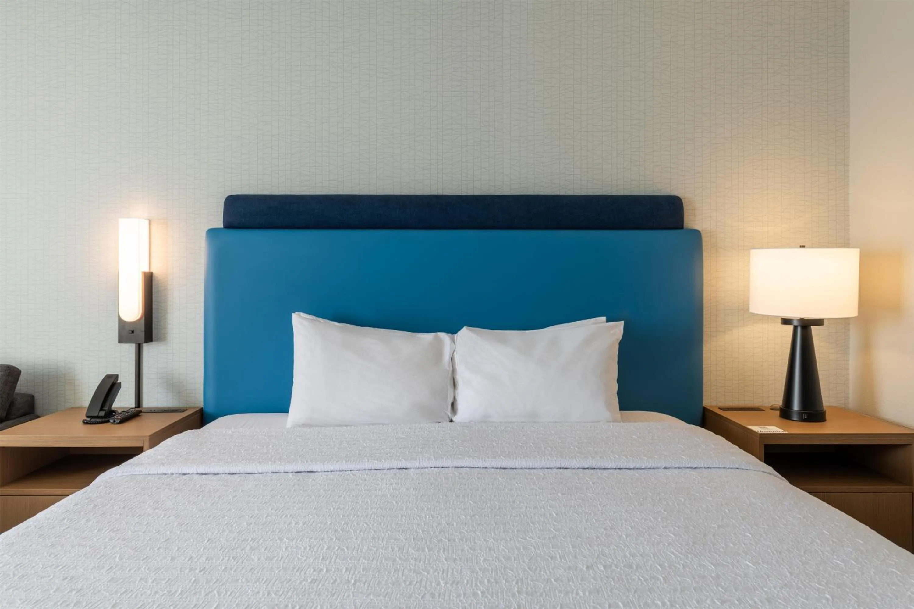 King Room with King Bed - Non-Smoking in Hampton Inn Portsmouth Central