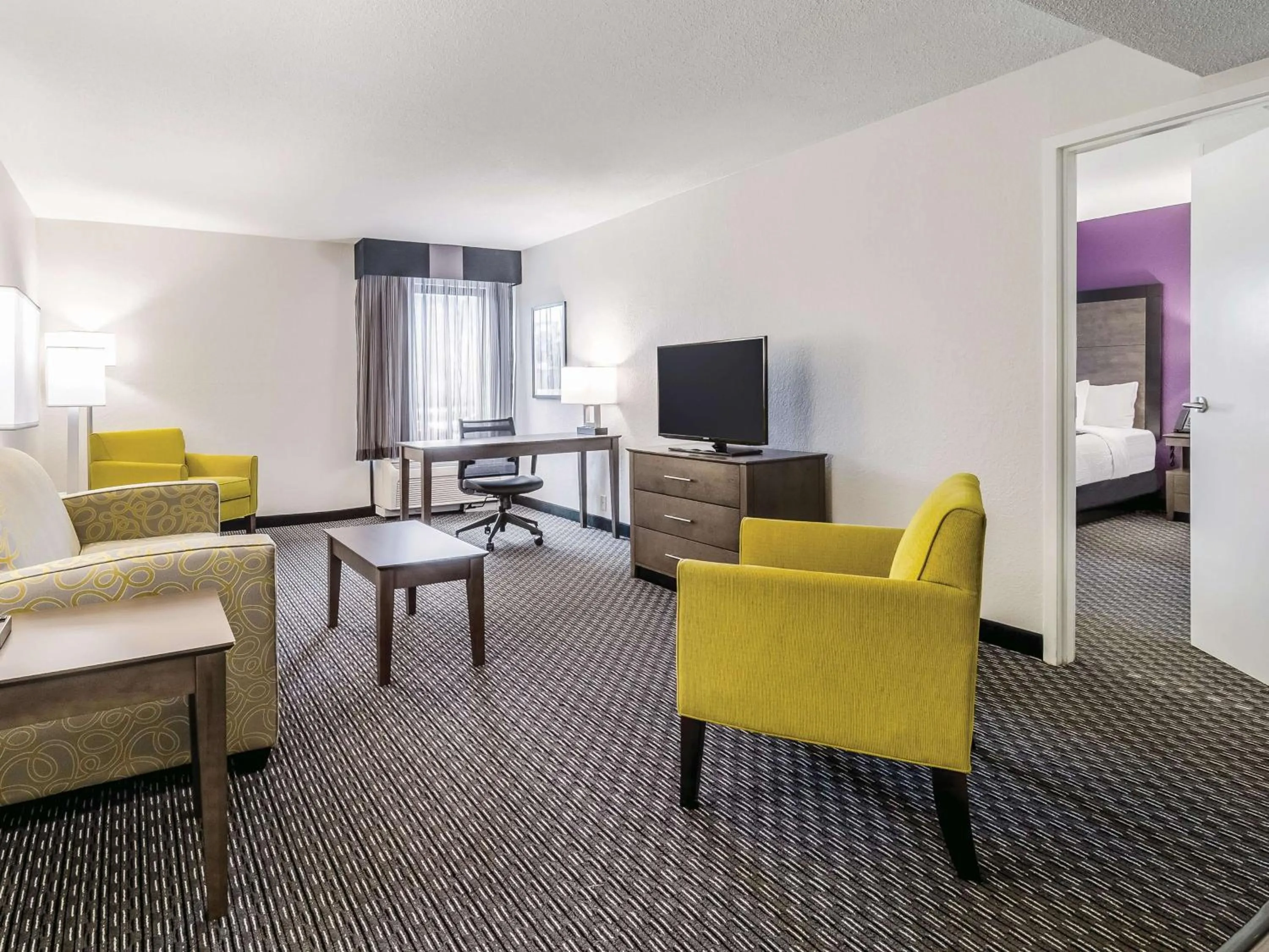 King Suite - Non-Smoking in La Quinta by Wyndham Myrtle Beach - N. Kings Hwy