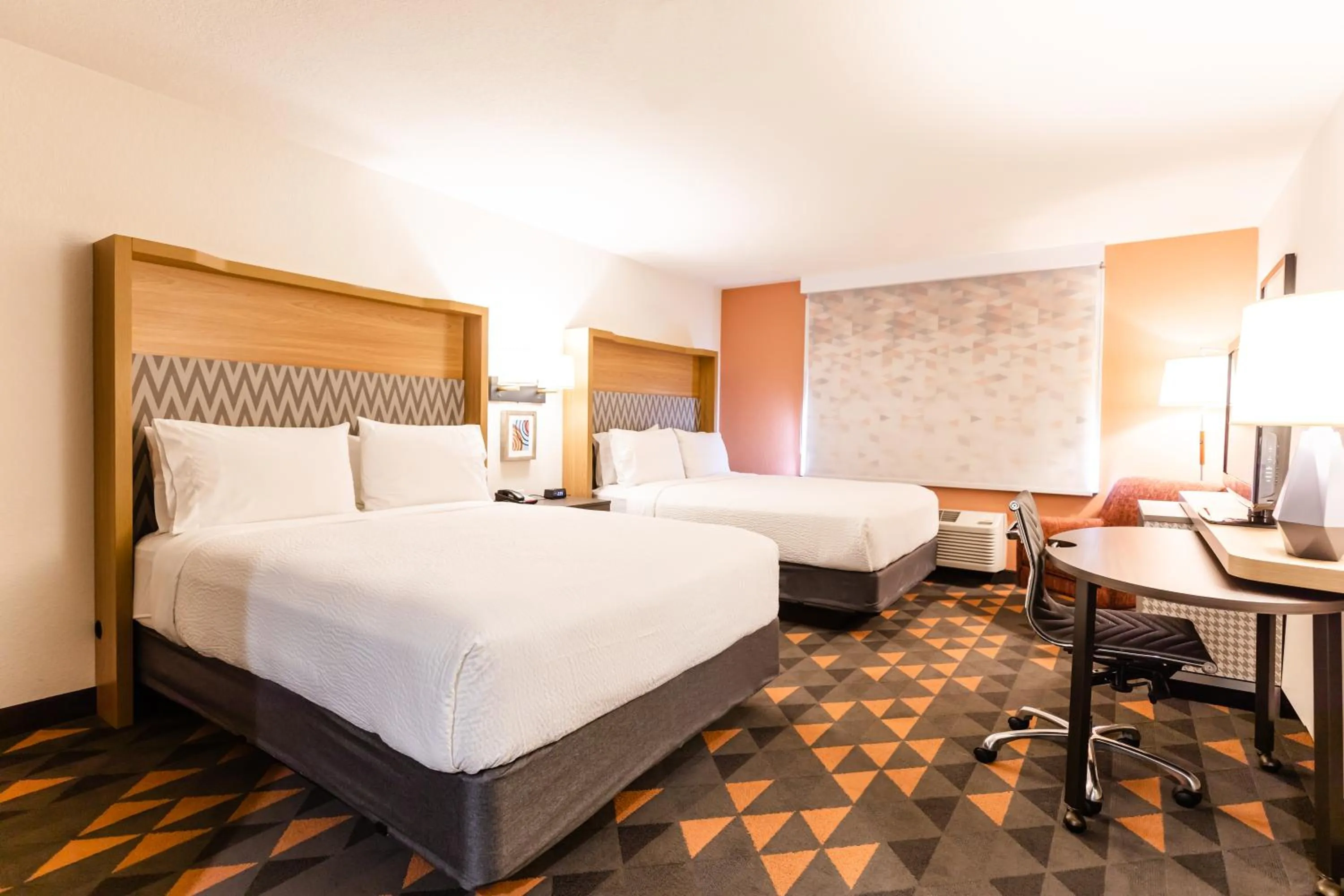 Standard Room with Two Queen Beds in Holiday Inn Rancho Cordova - Northeast Sacramento by IHG