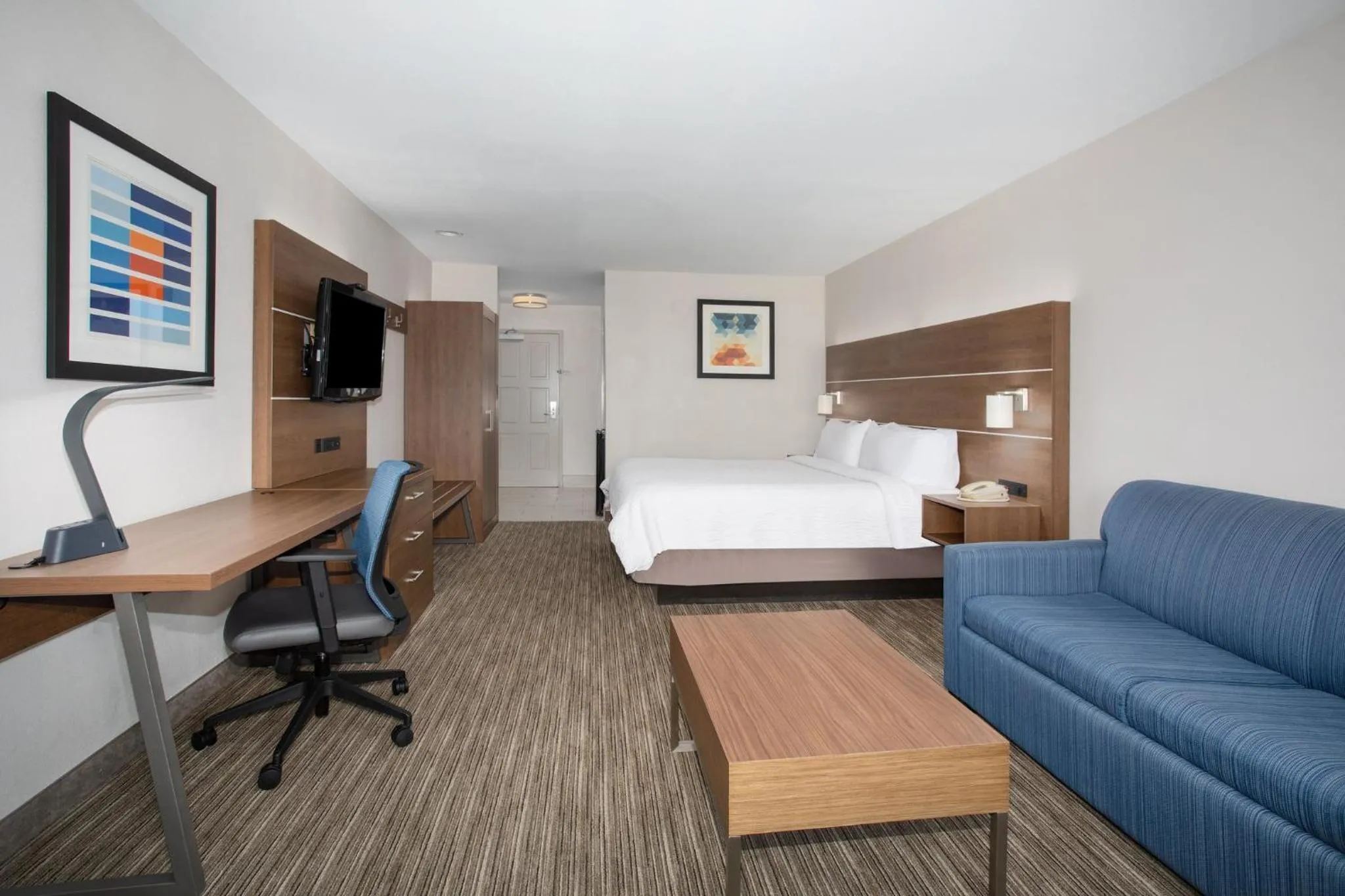 King Suite in Holiday Inn Express & Suites Tucson by IHG