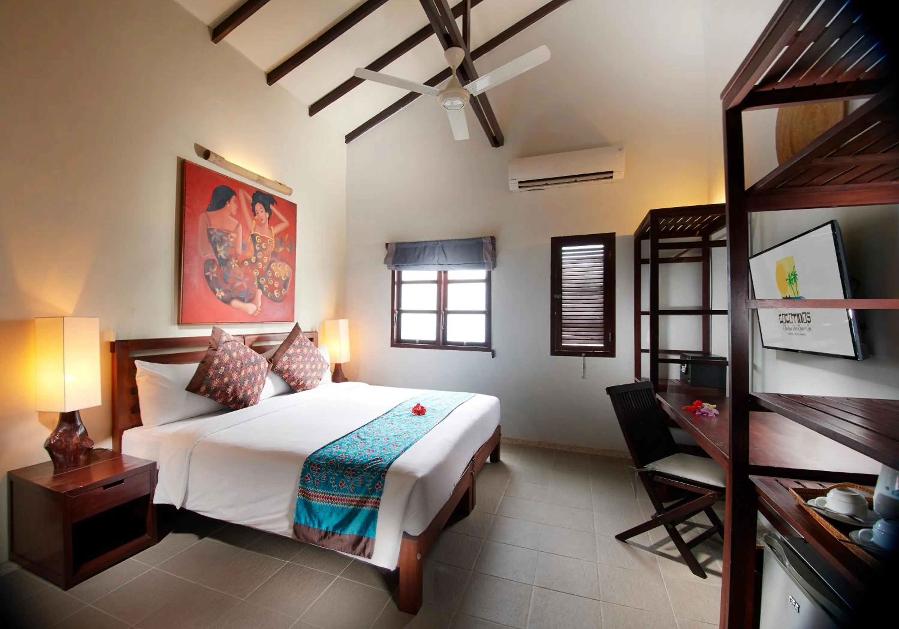 Junior Suite in Cocotinos Lembeh a Boutique Dive Lodge