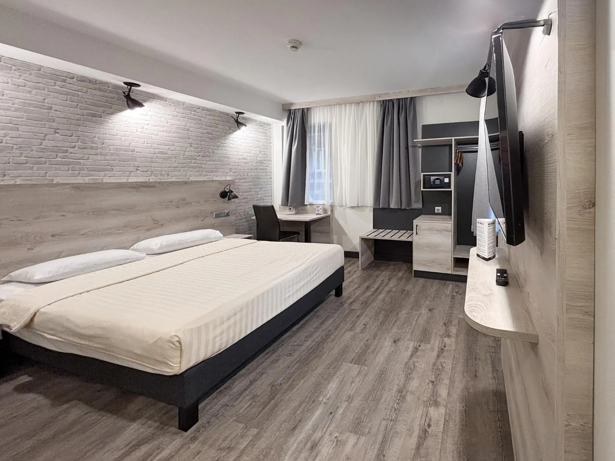 Superior Double Room in NEXTO DORMERO Hotel Budapest