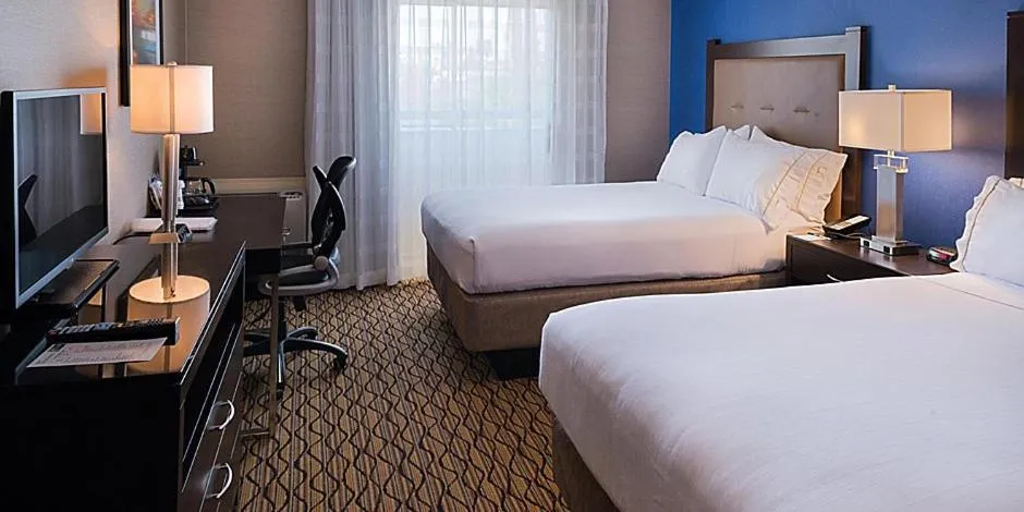 Standard Room in Holiday Inn Express & Suites Pasadena - Los Angeles by IHG