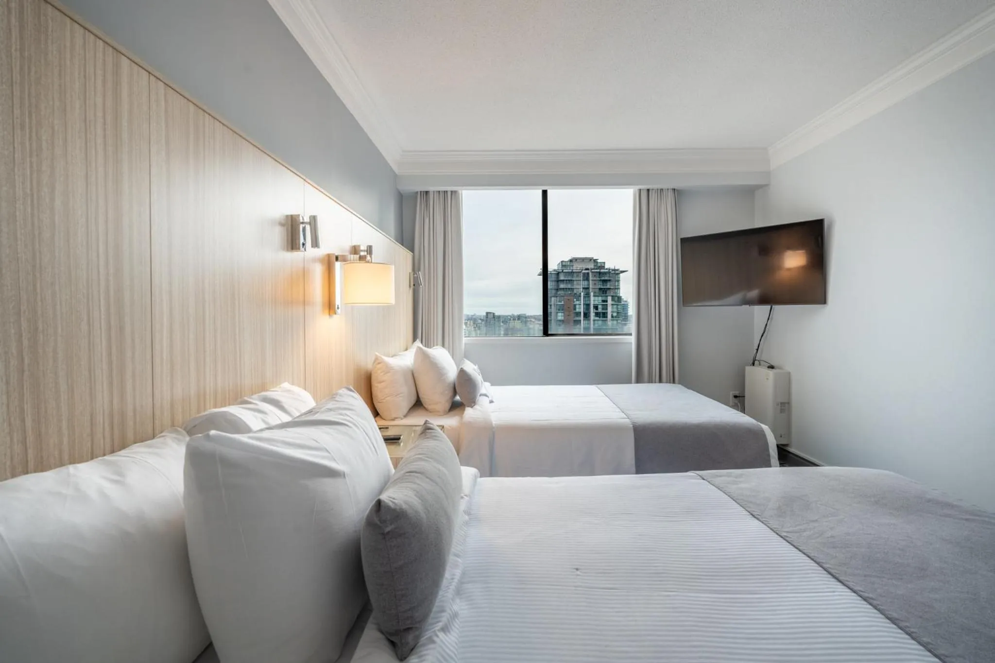 One-Bedroom Suite in Century Plaza Hotel