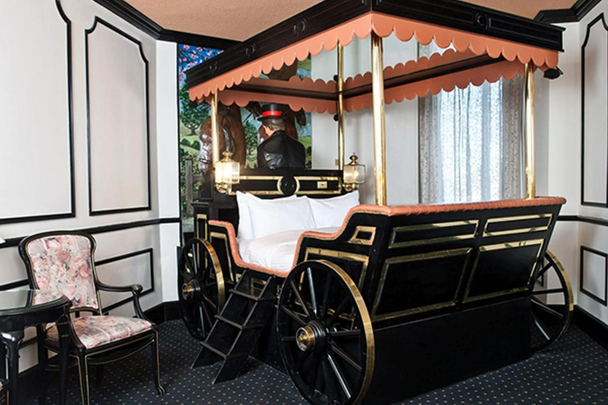 Victorian Coach Theme in Fantasyland Hotel