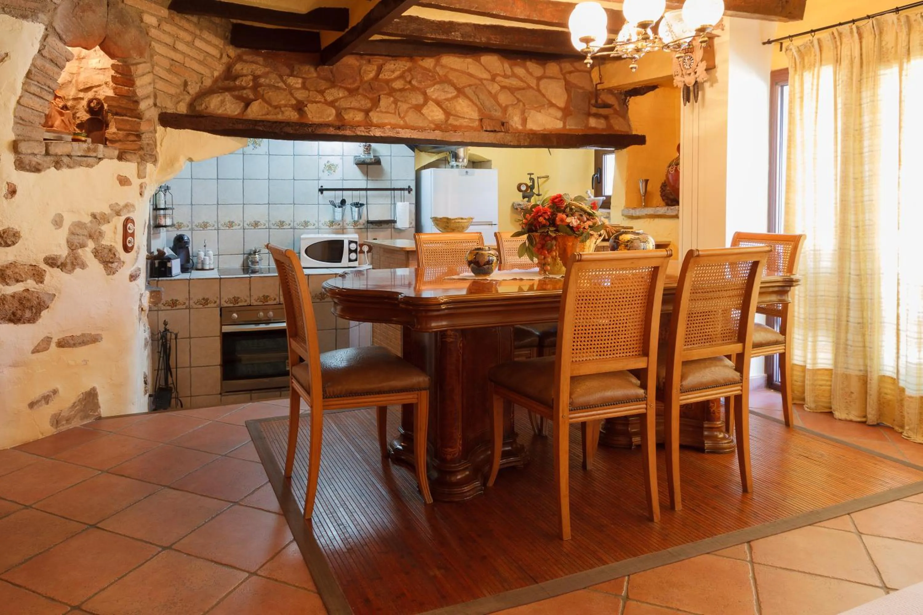 Apartment (4 Adults) in El Molí de Pontons suites con jacuzzi spa