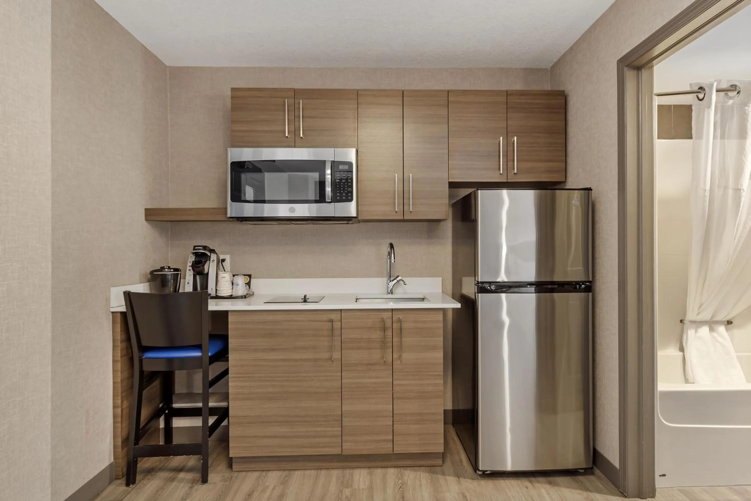 Queen Suite with Two Queen Beds and Sofa Bed - Kitchenette in Best Western Plus West Edmonton