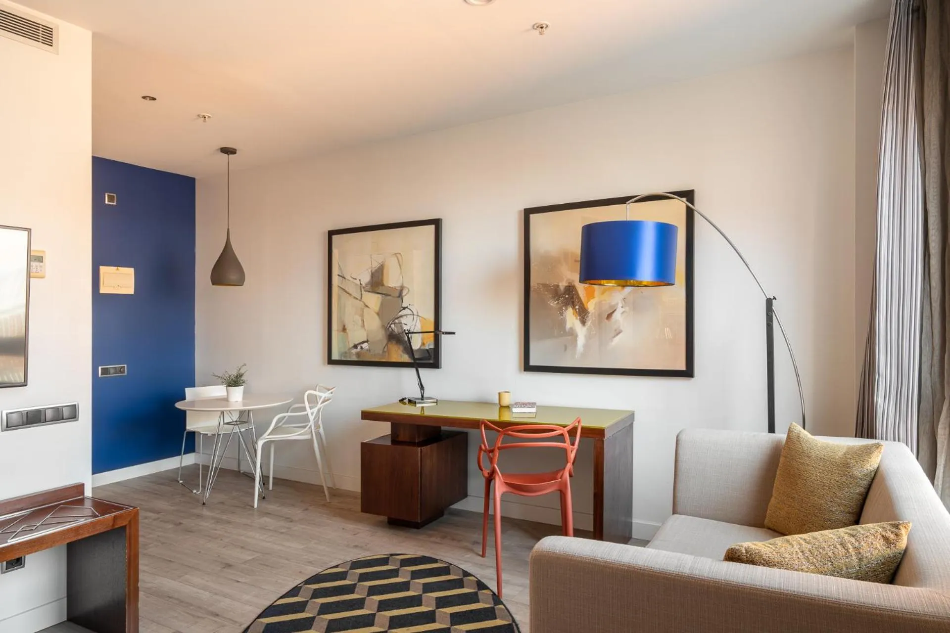 Deluxe Studio in Naitly Barcelona Poblenou