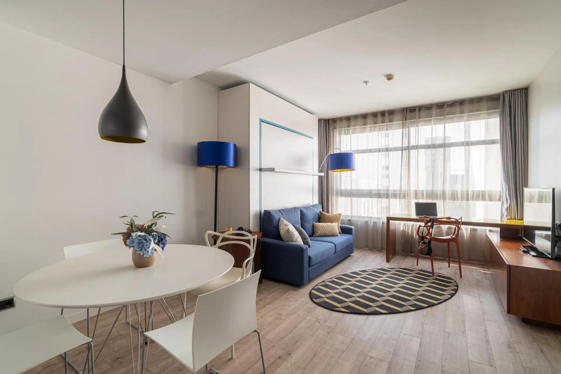 Deluxe One-Bedroom Apartment in Naitly Barcelona Poblenou