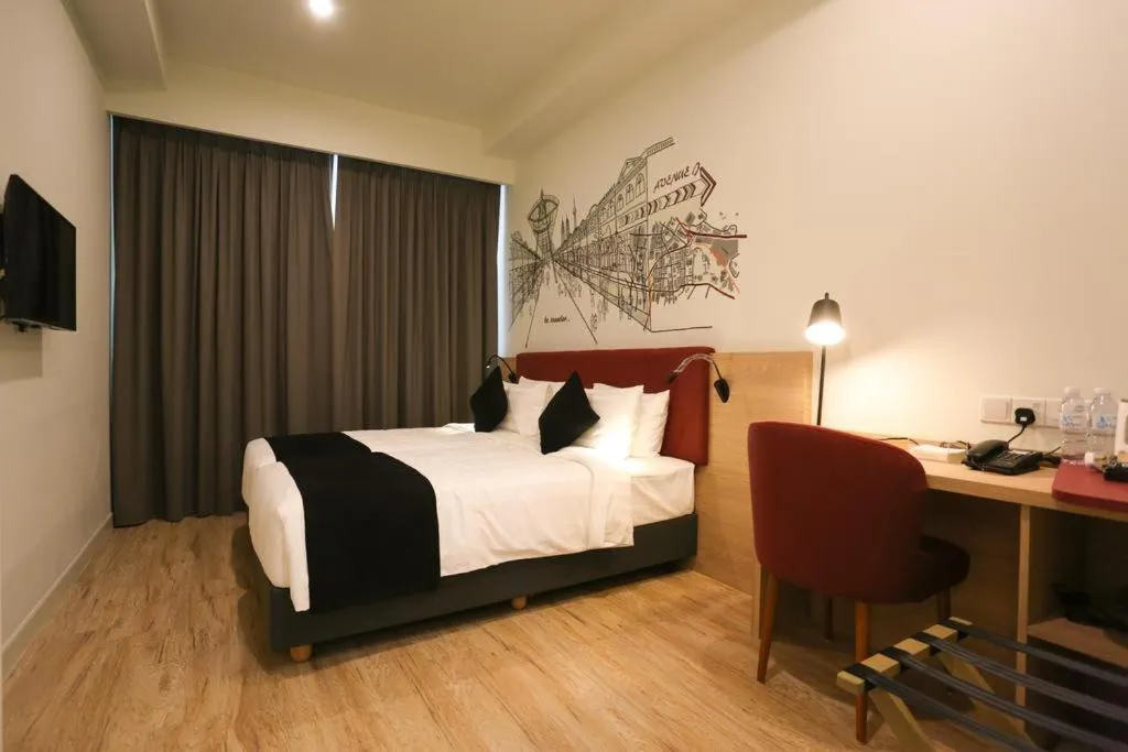 Deluxe Room in Avenue J Hotel, Central Market