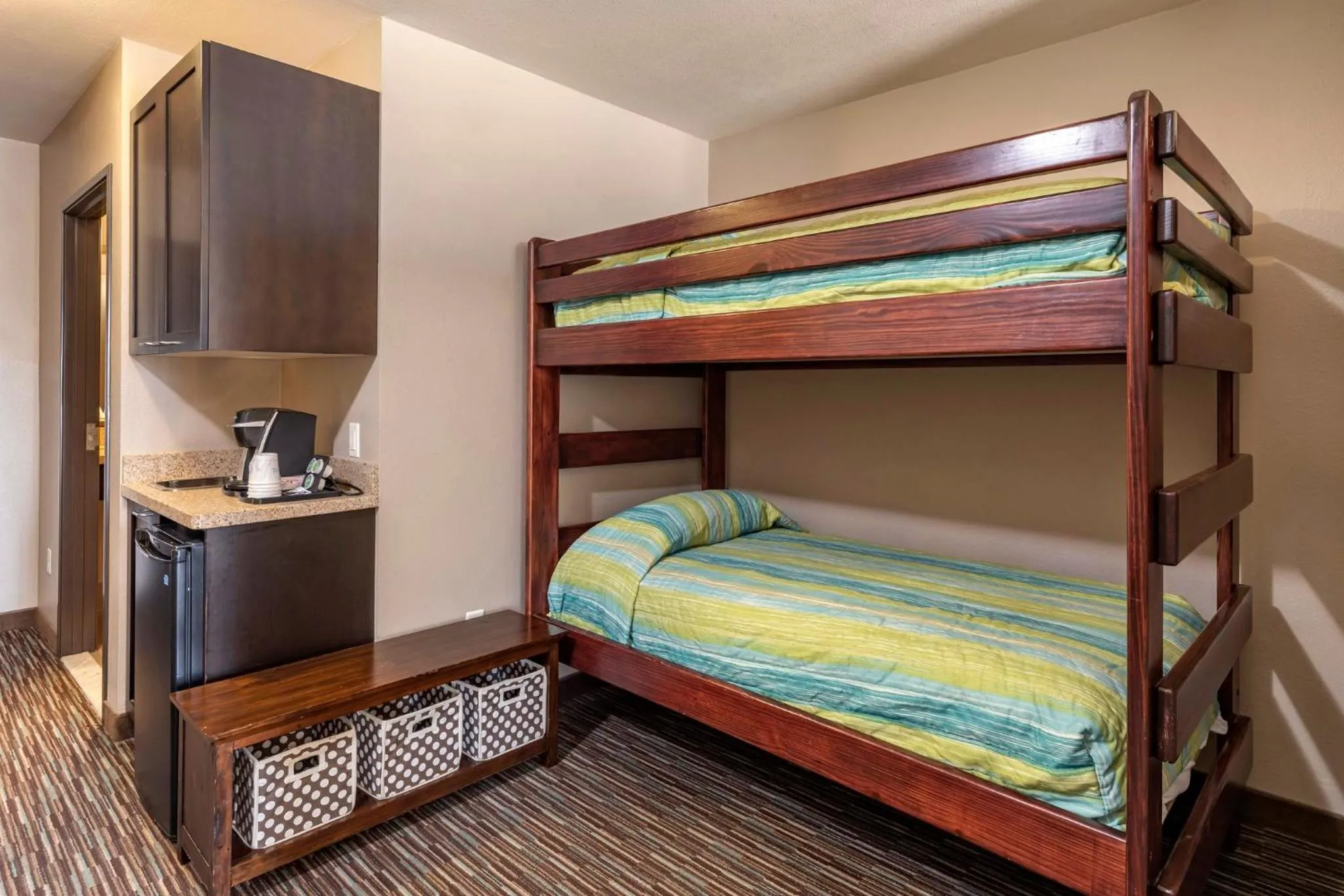 King Suite with Bunk Bed and Living Area in Holiday Inn Express & Suites Indio - Coachella Valley by IHG