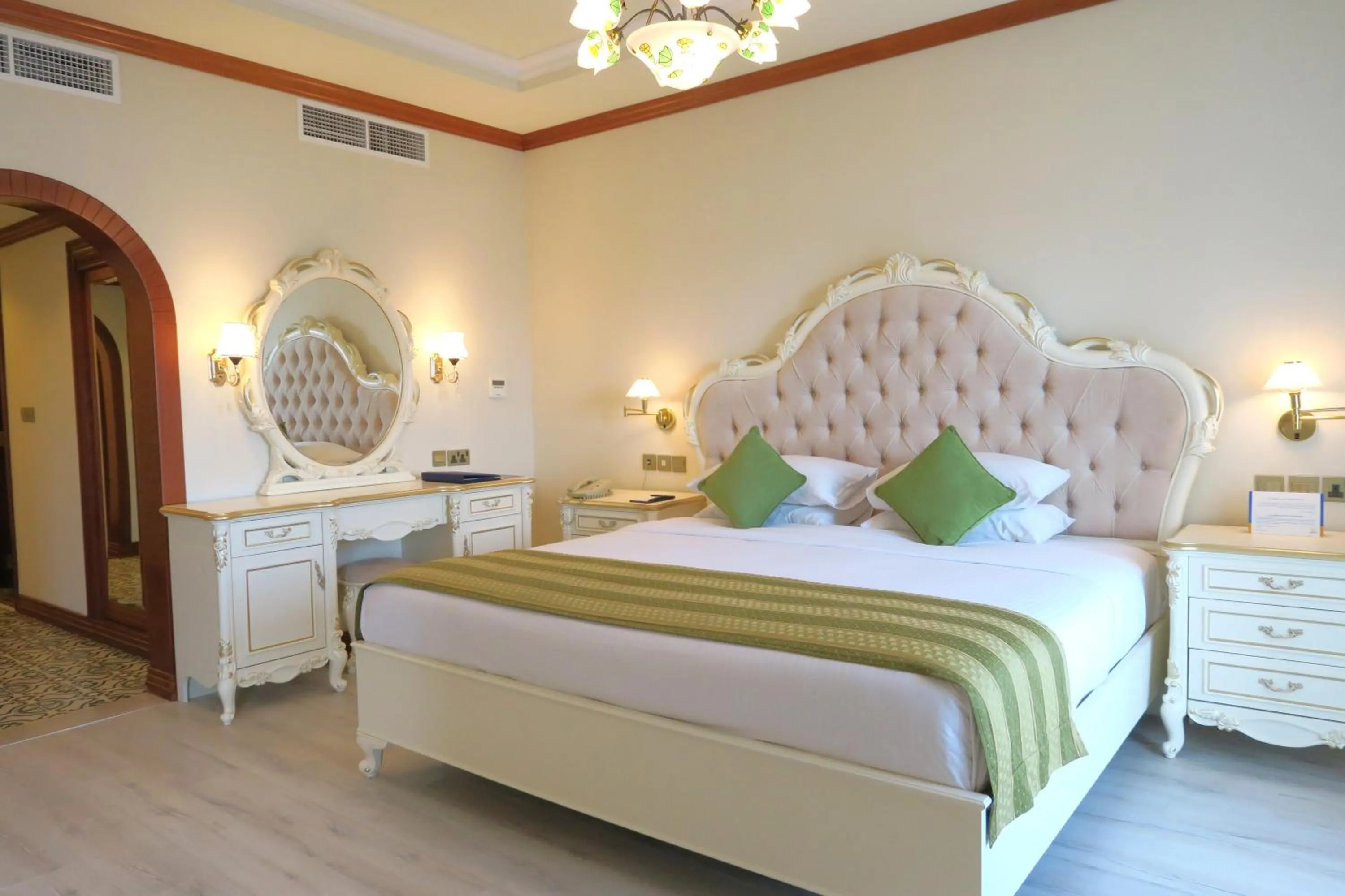 Junior Suite Creek View with Balcony  - Free Beach Transfer, 25% off Food & Beverage in Riviera Hotel