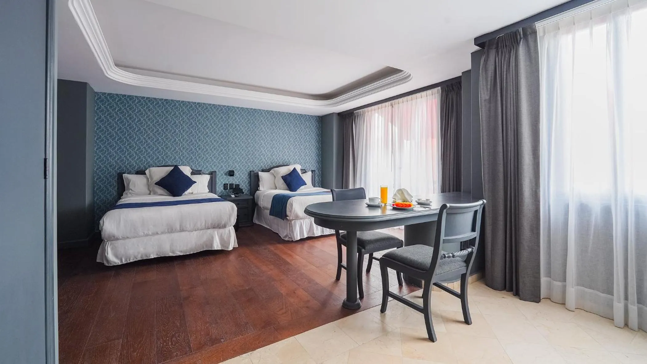 Standard Double Room with Two Double Beds in Hive Nápoles by G Hotels