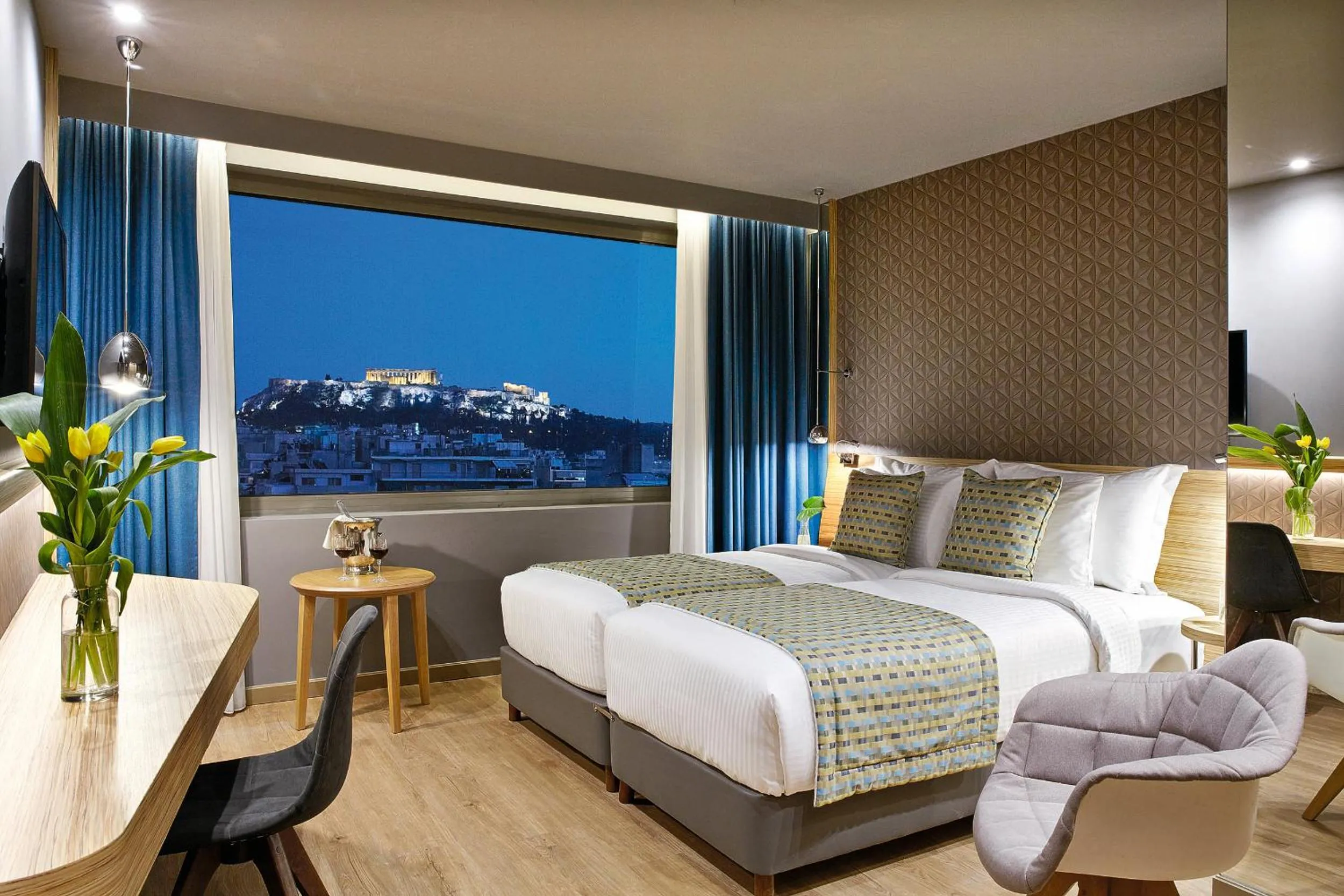 Executive Twin Room with Acropolis View in Zeus Wyndham Grand Athens