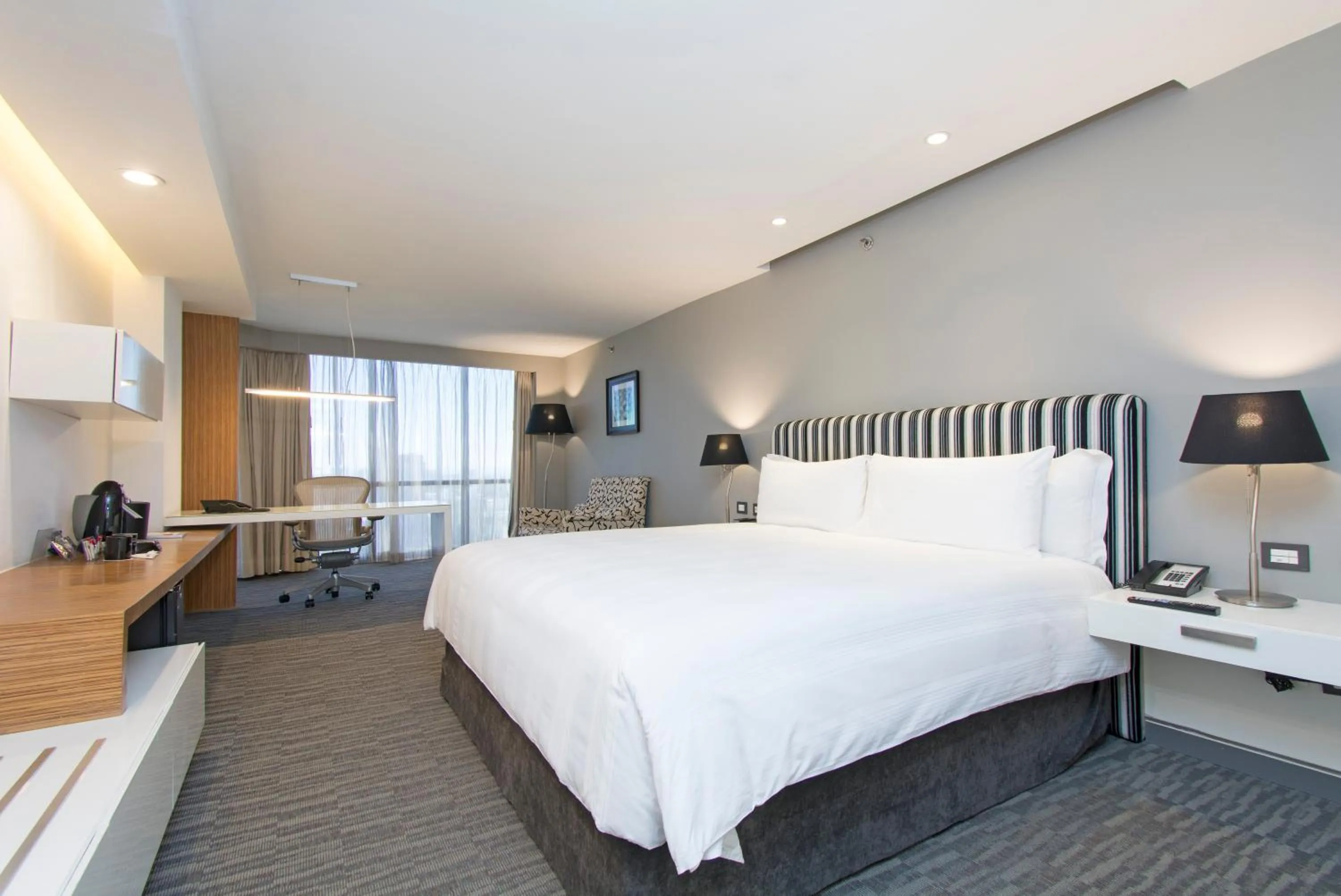 Deluxe King Room in Presidente InterContinental Guadalajara by IHG