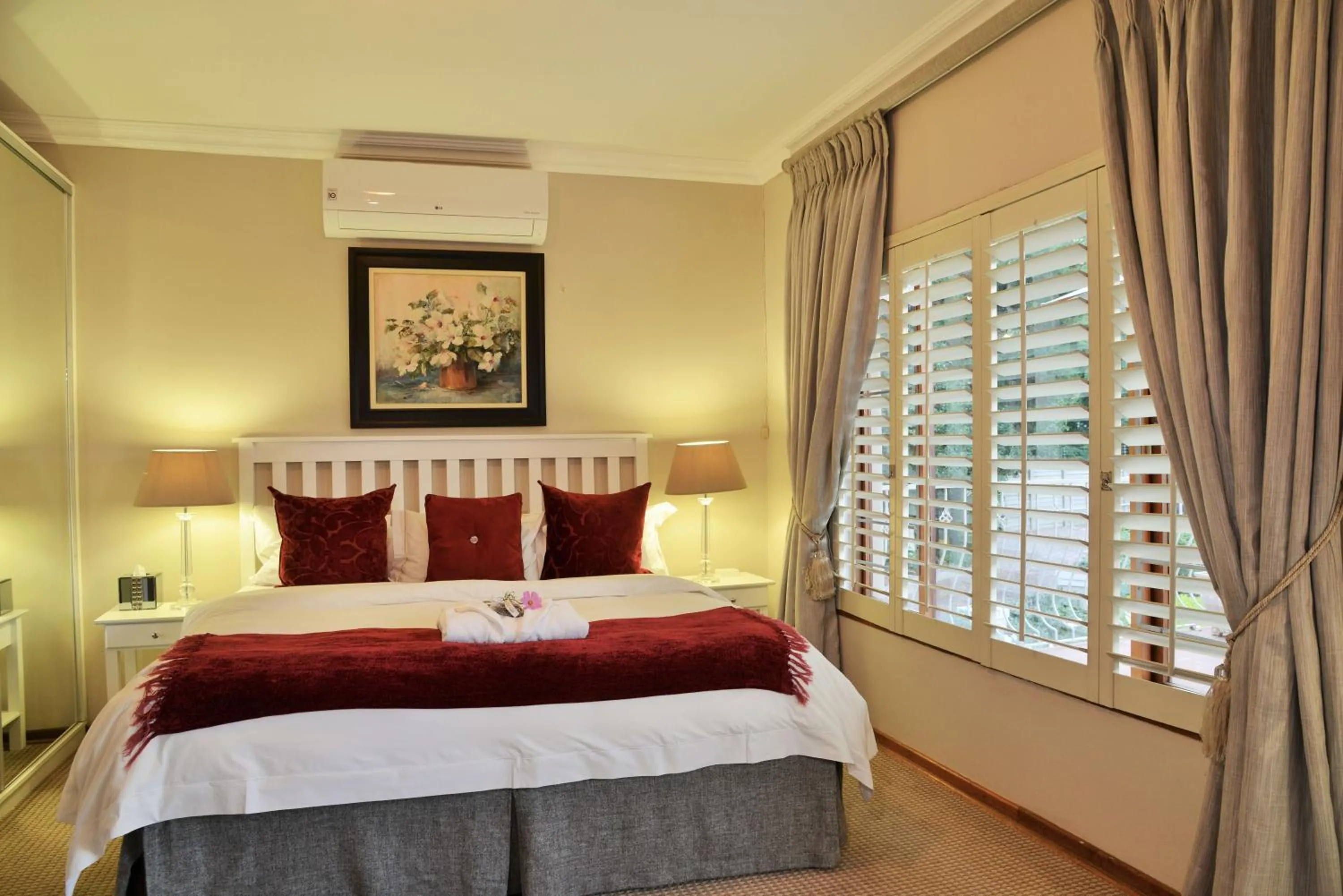 Self-catering Suite with Balcony - single occupancy in Bellgrove Guest House Sandton