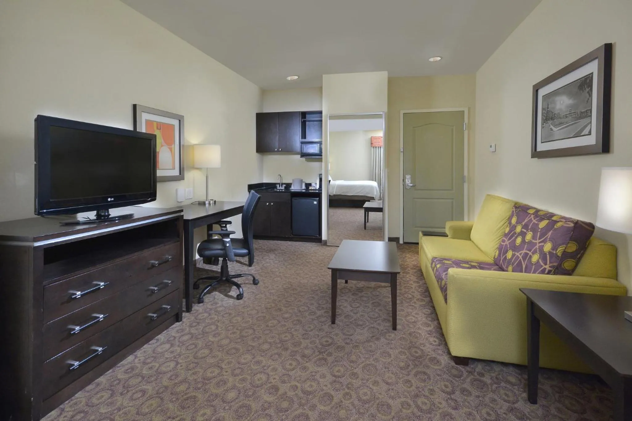 Executive King Suite in Holiday Inn Express Hotel & Suites Clemson - University Area by IHG