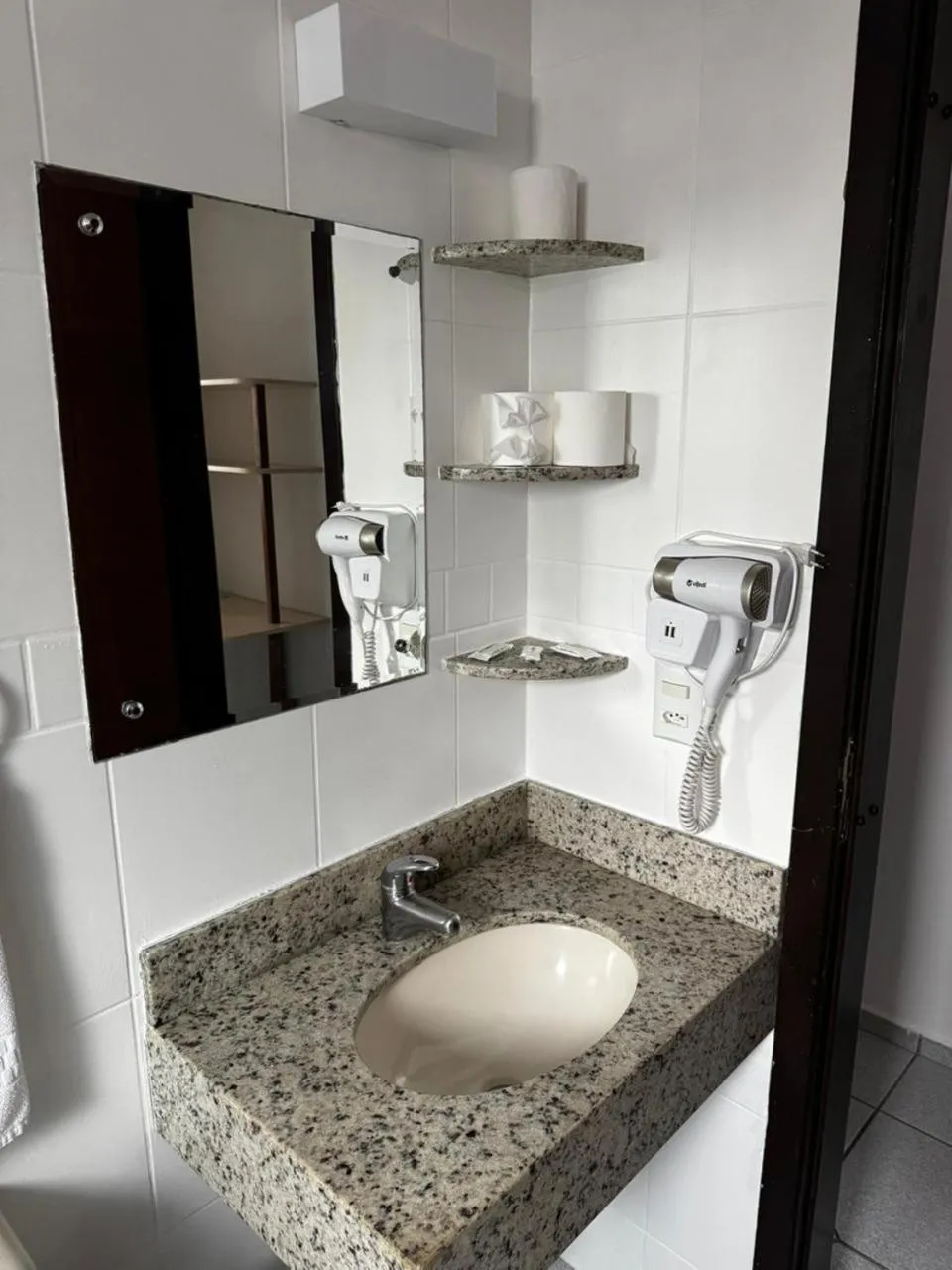 Double or Twin Room - Disability Access in Mar Hotel