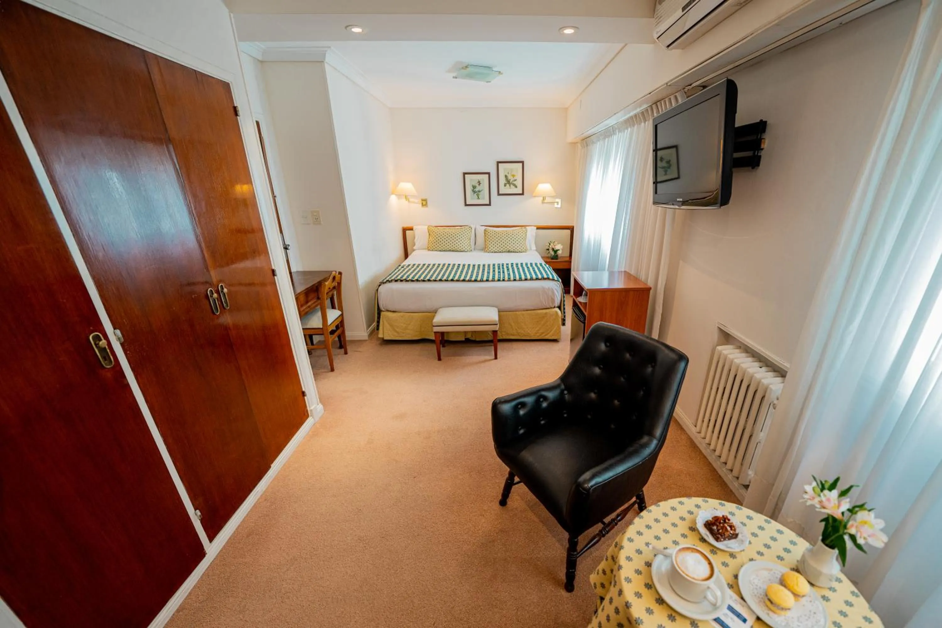 Junior Suite in Hotel Iruña