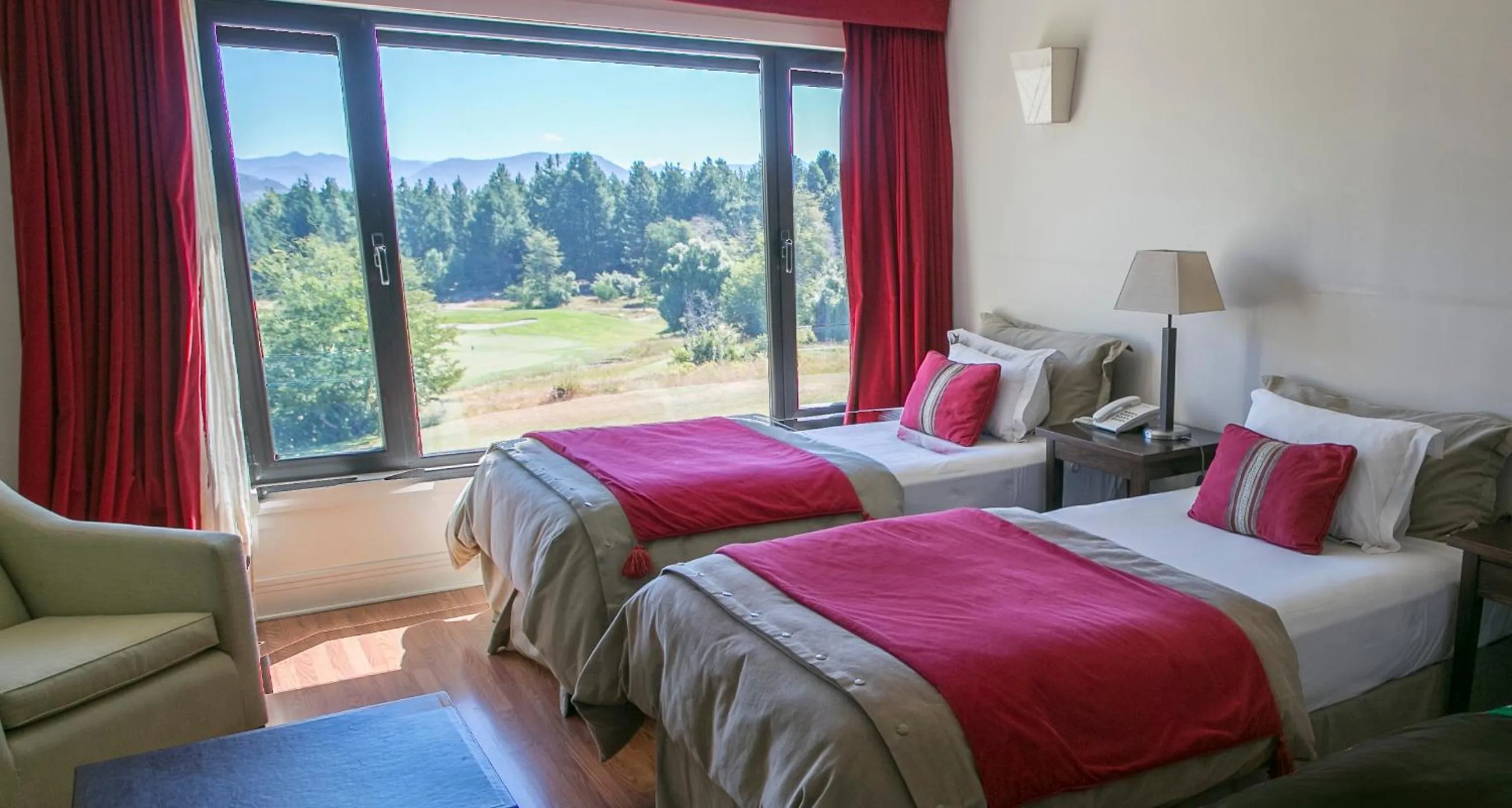 Superior Double Room in Loi Suites Chapelco Hotel