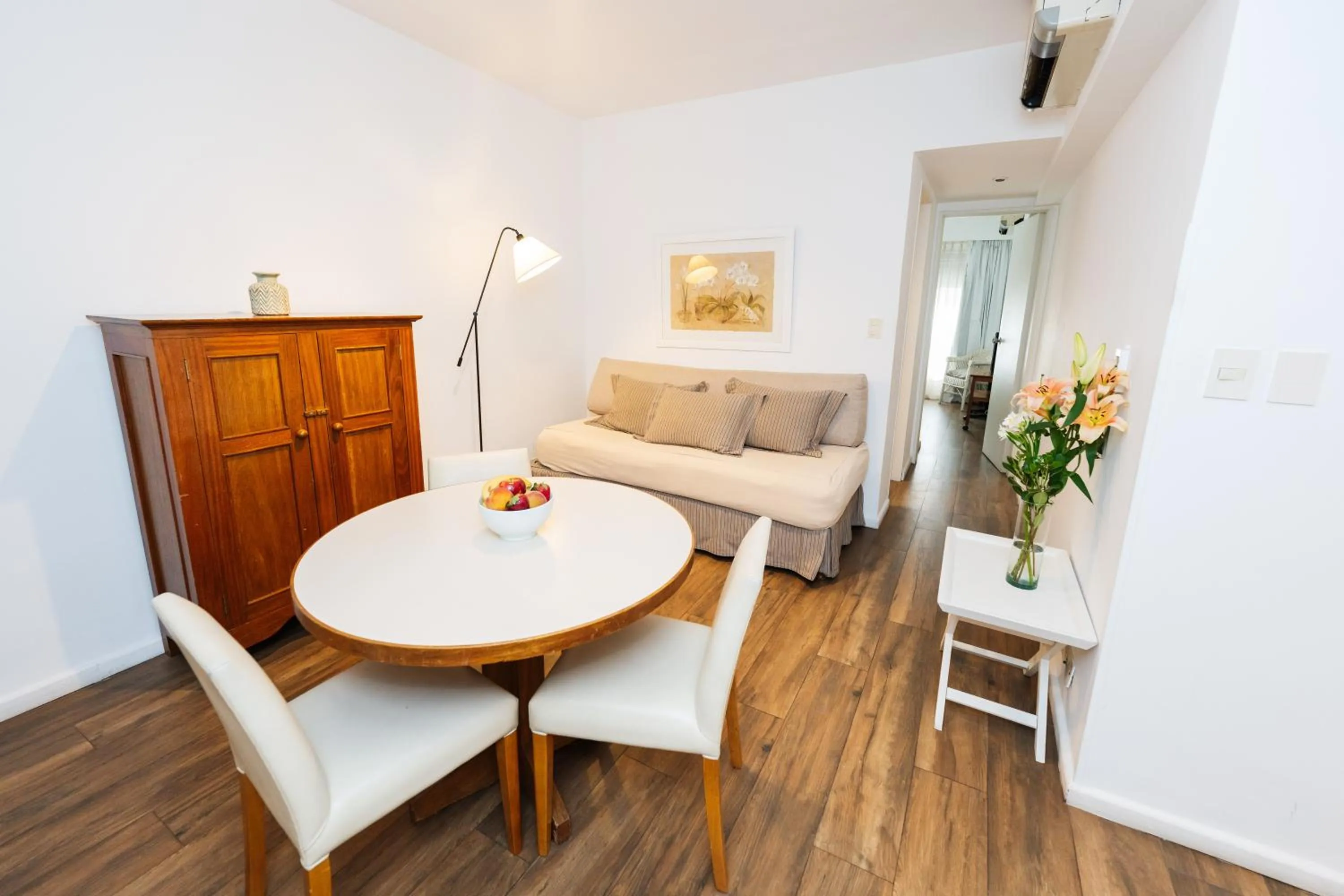 One-Bedroom Apartment in Loi Flats Buenos Aires