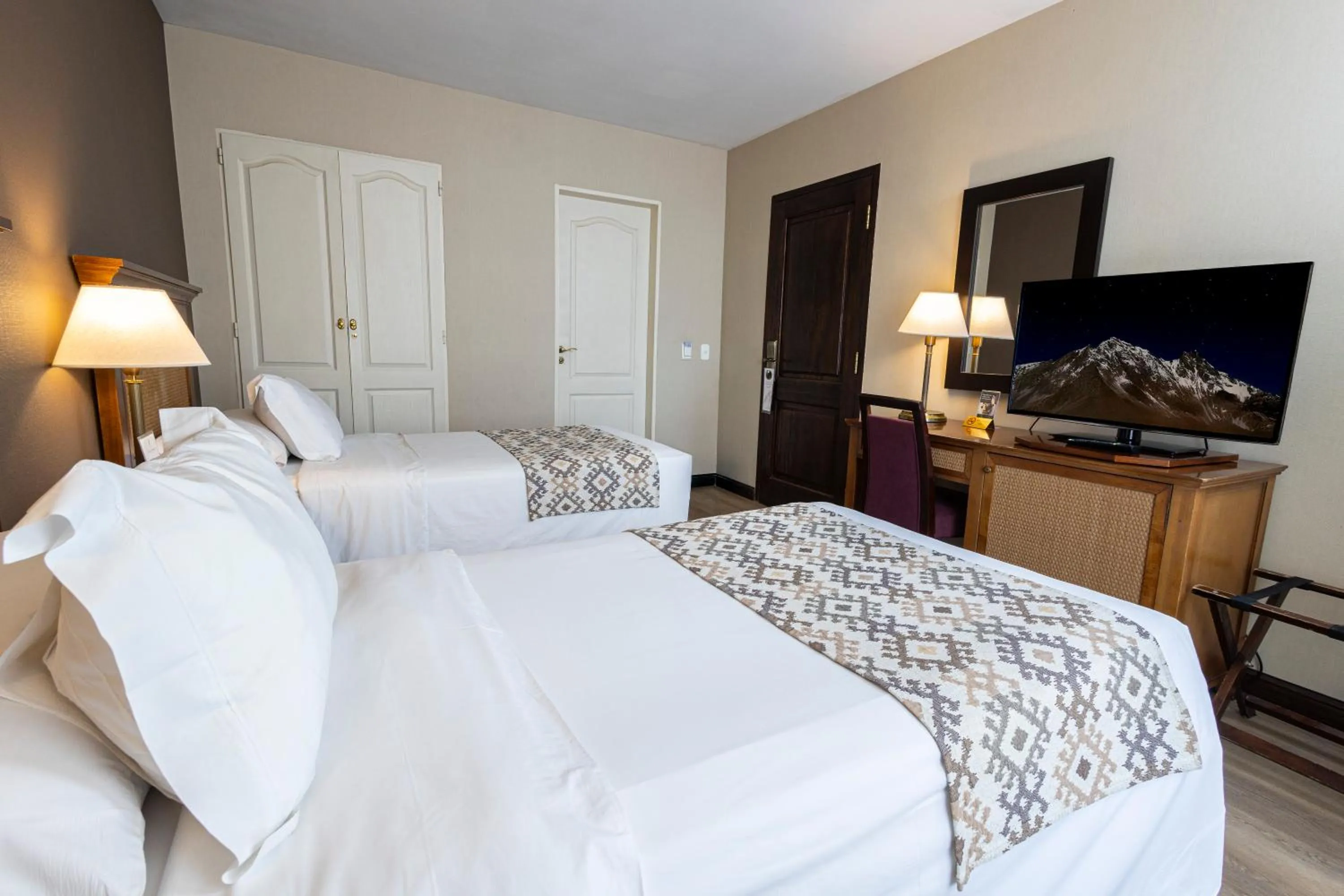 Economy Double or Twin Room in Cacique Inacayal Lake Hotel & Spa