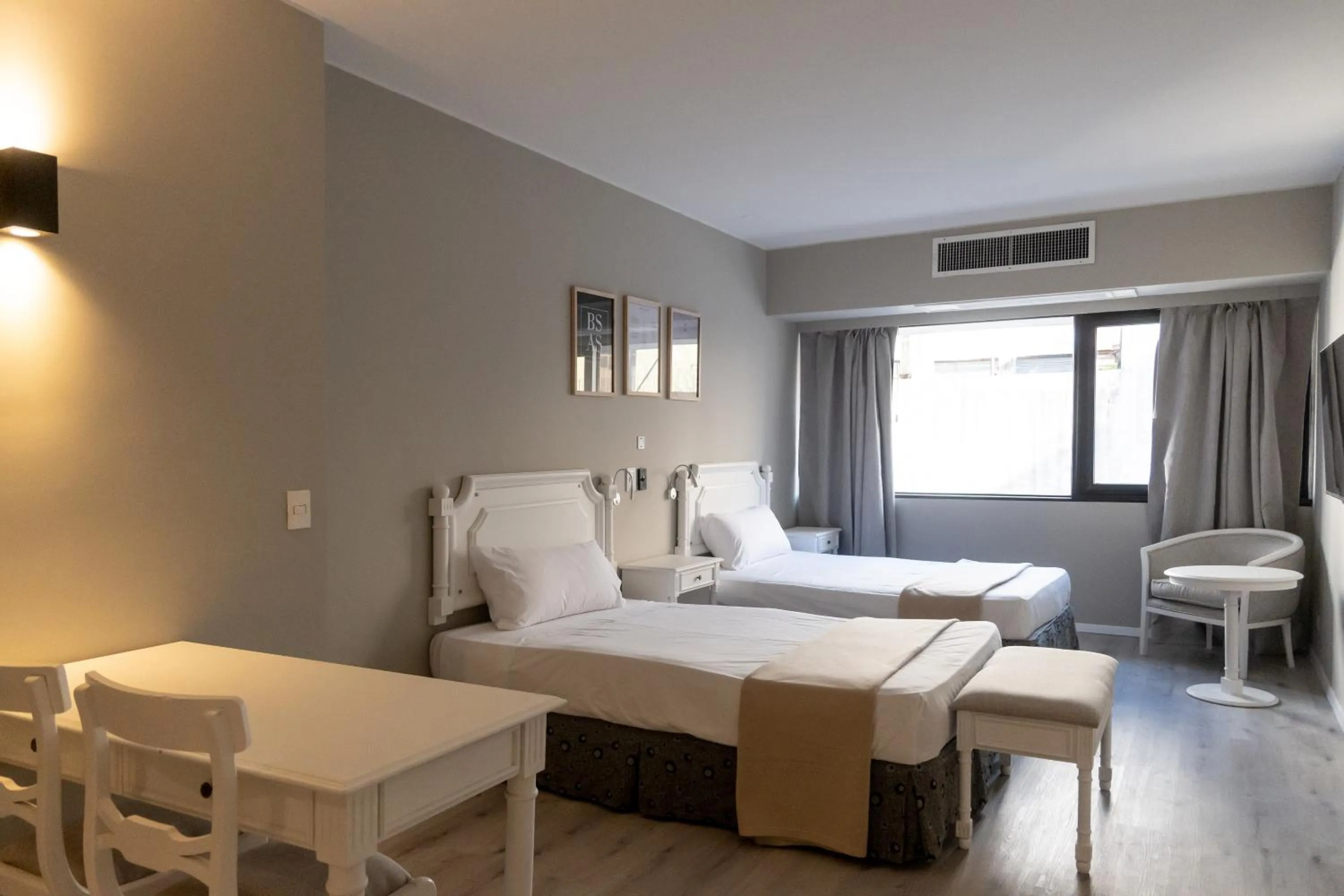 Superior Twin Room - single occupancy in Up América Plaza