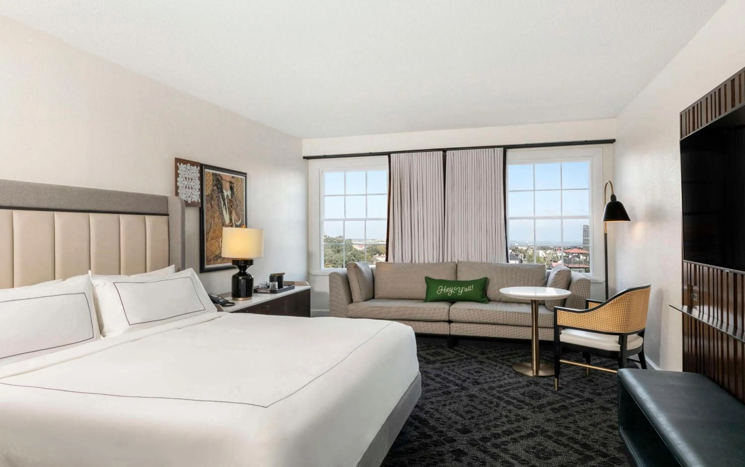 Deluxe King Room with City View in Mills House Charleston, Curio Collection by Hilton