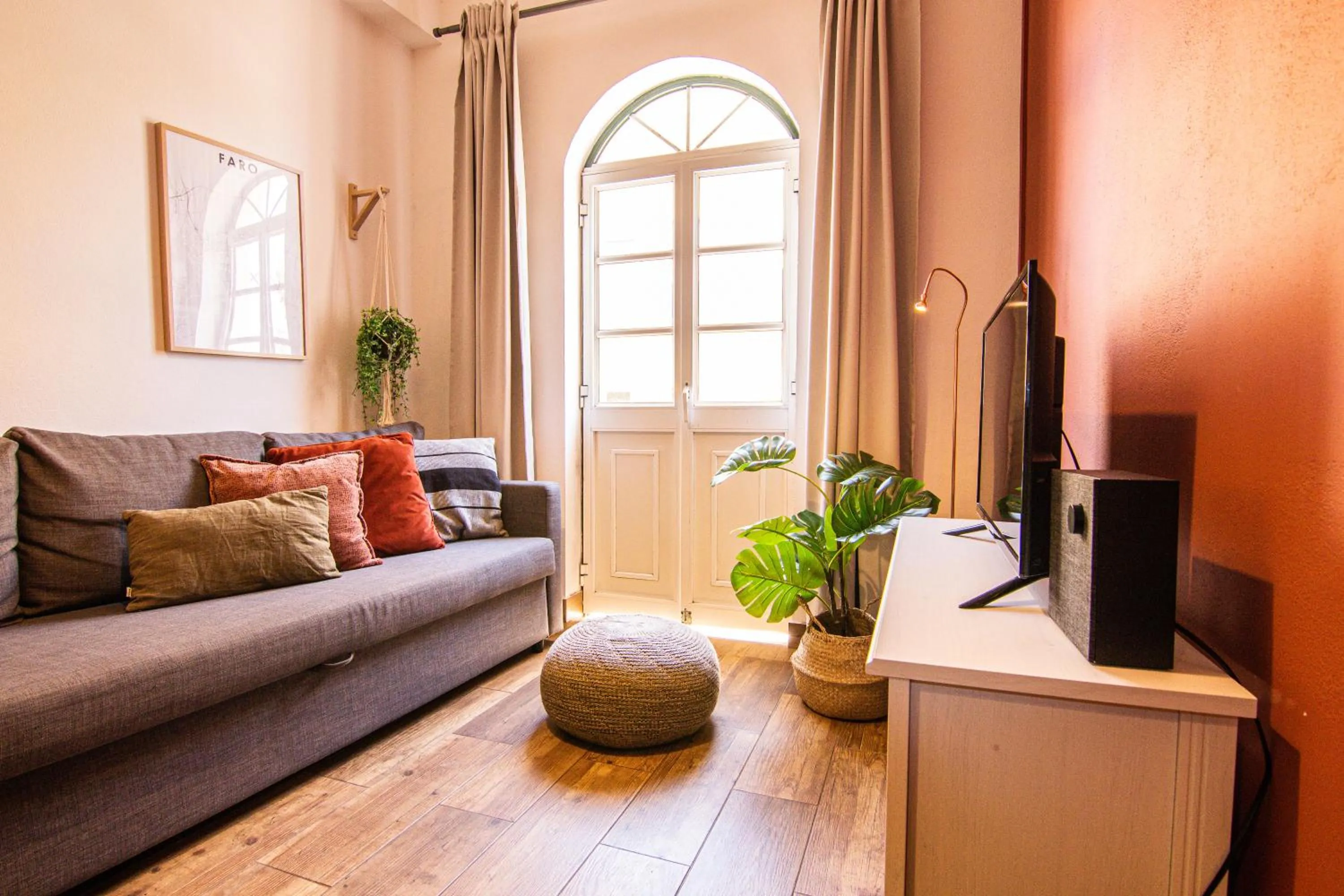 One-Bedroom Apartment in Faro Central - Holiday Apartments