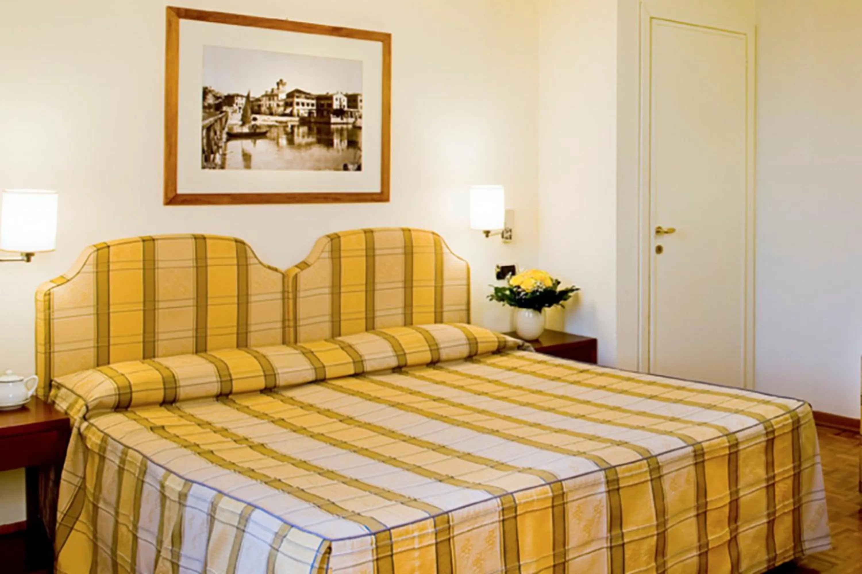 Economy Double Room with Spa Access - single occupancy in Hotel Sirmione Terme