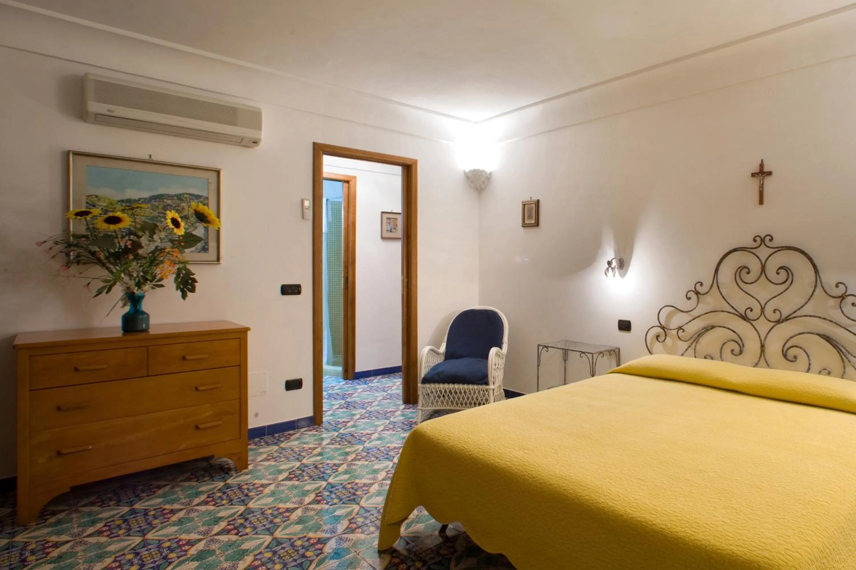 Two-Bedroom Apartment with Sea View in La Caravella di Positano - Relais, Beach & Residences