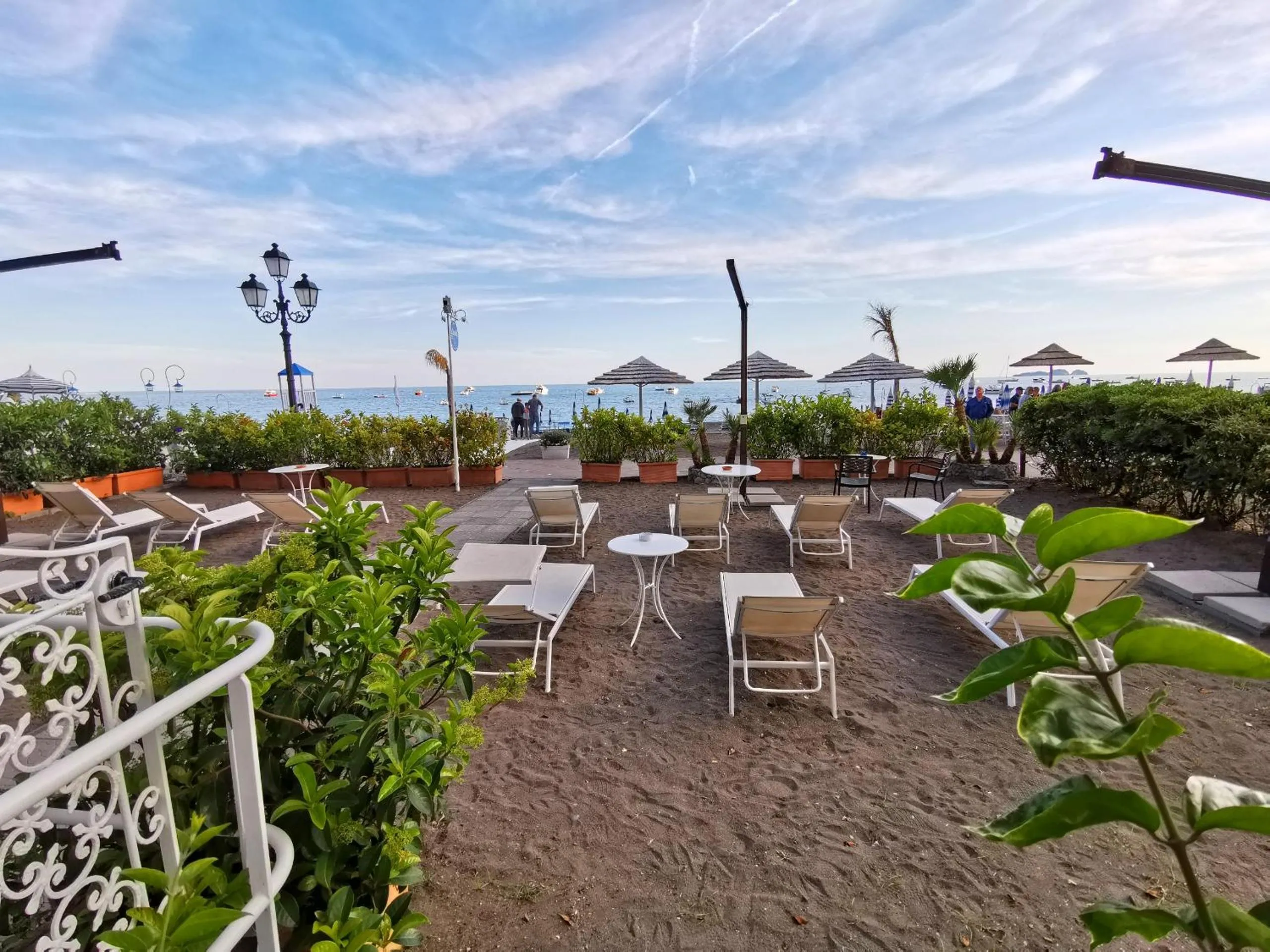 Three-Bedroom Apartment in La Caravella di Positano - Relais, Beach & Residences