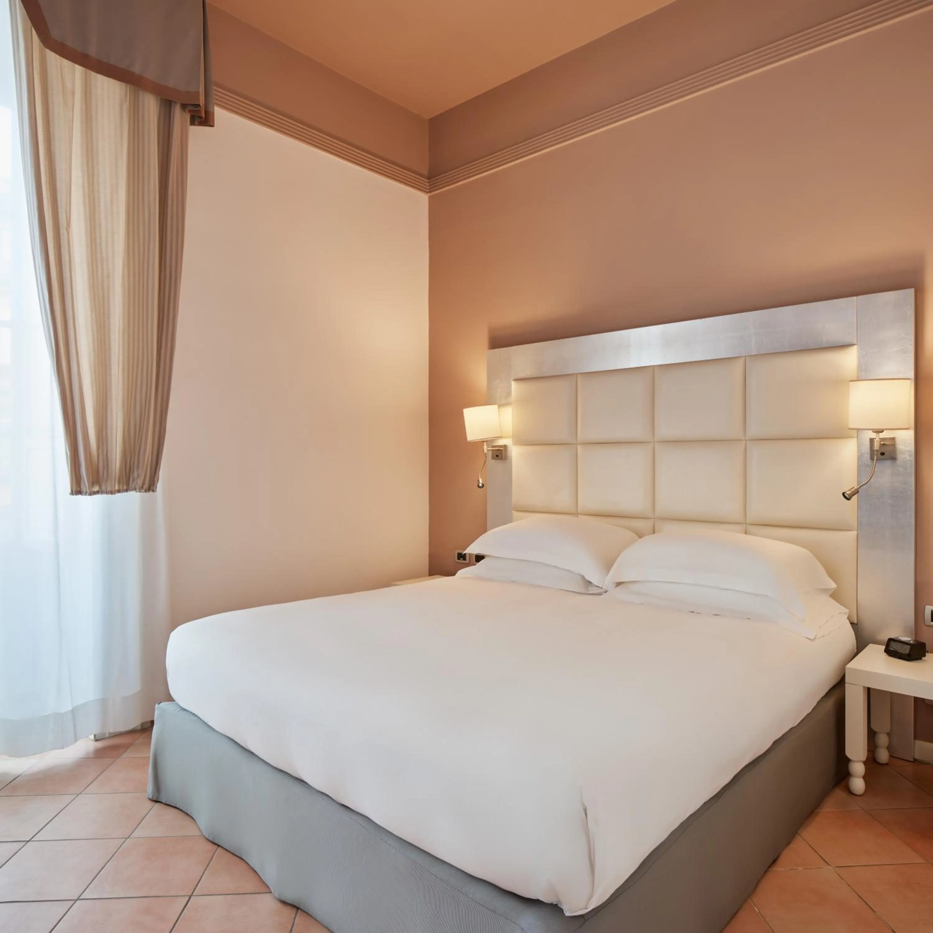 Deluxe King Room with Sofa Bed in Palazzo Caracciolo Naples