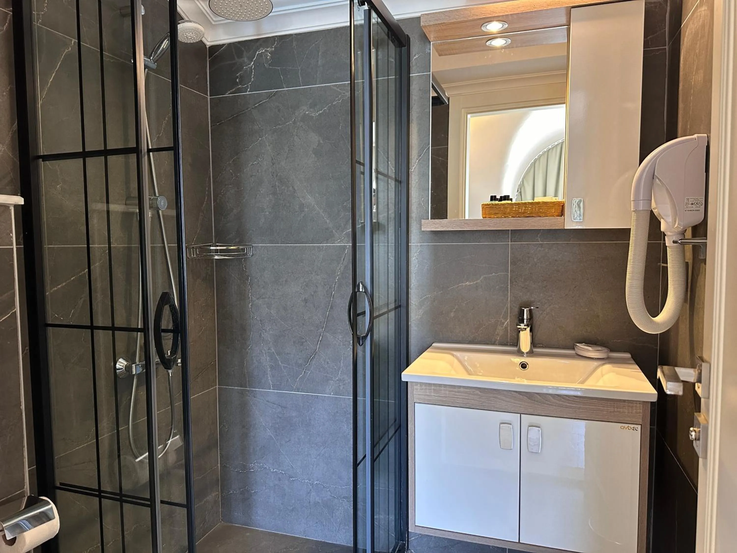 Deluxe Double Room with Sea View in Ata Park Hotel