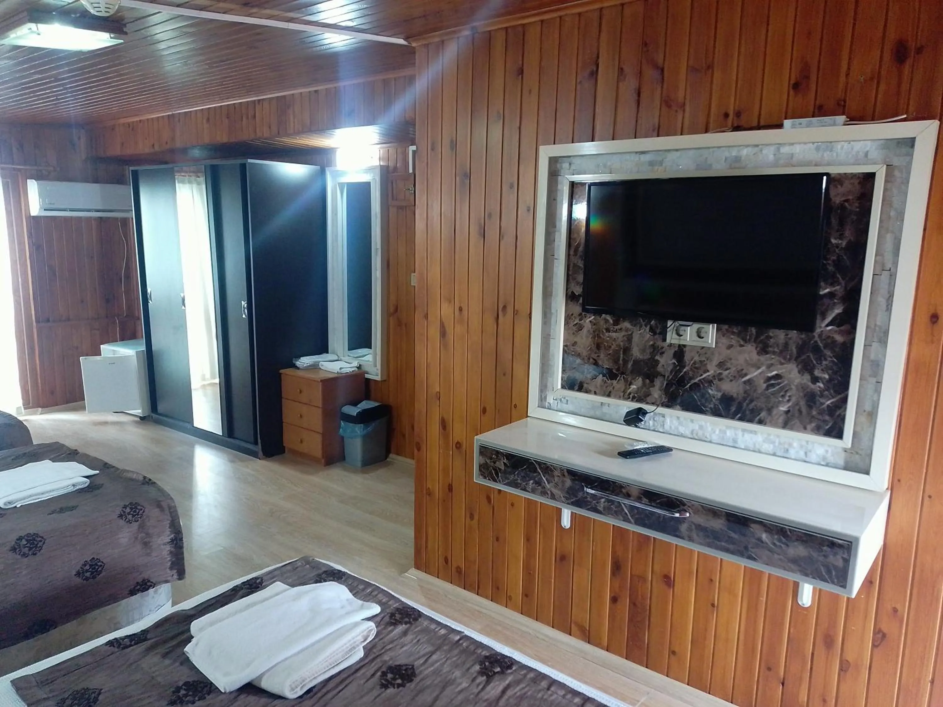 Quadruple Room in Behram Hotel