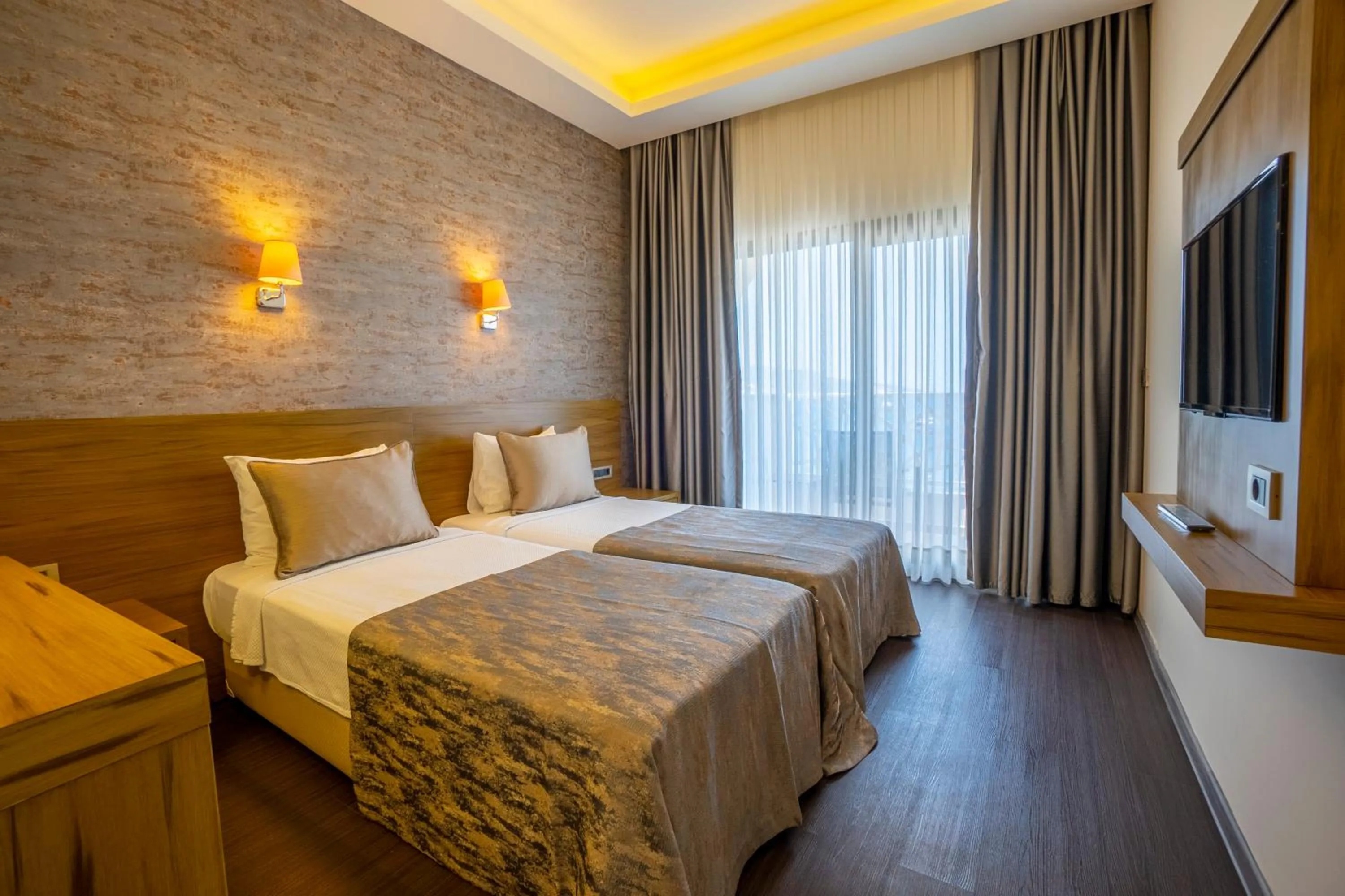 Standard Double or Twin Room with Sea View in Azka Hotel