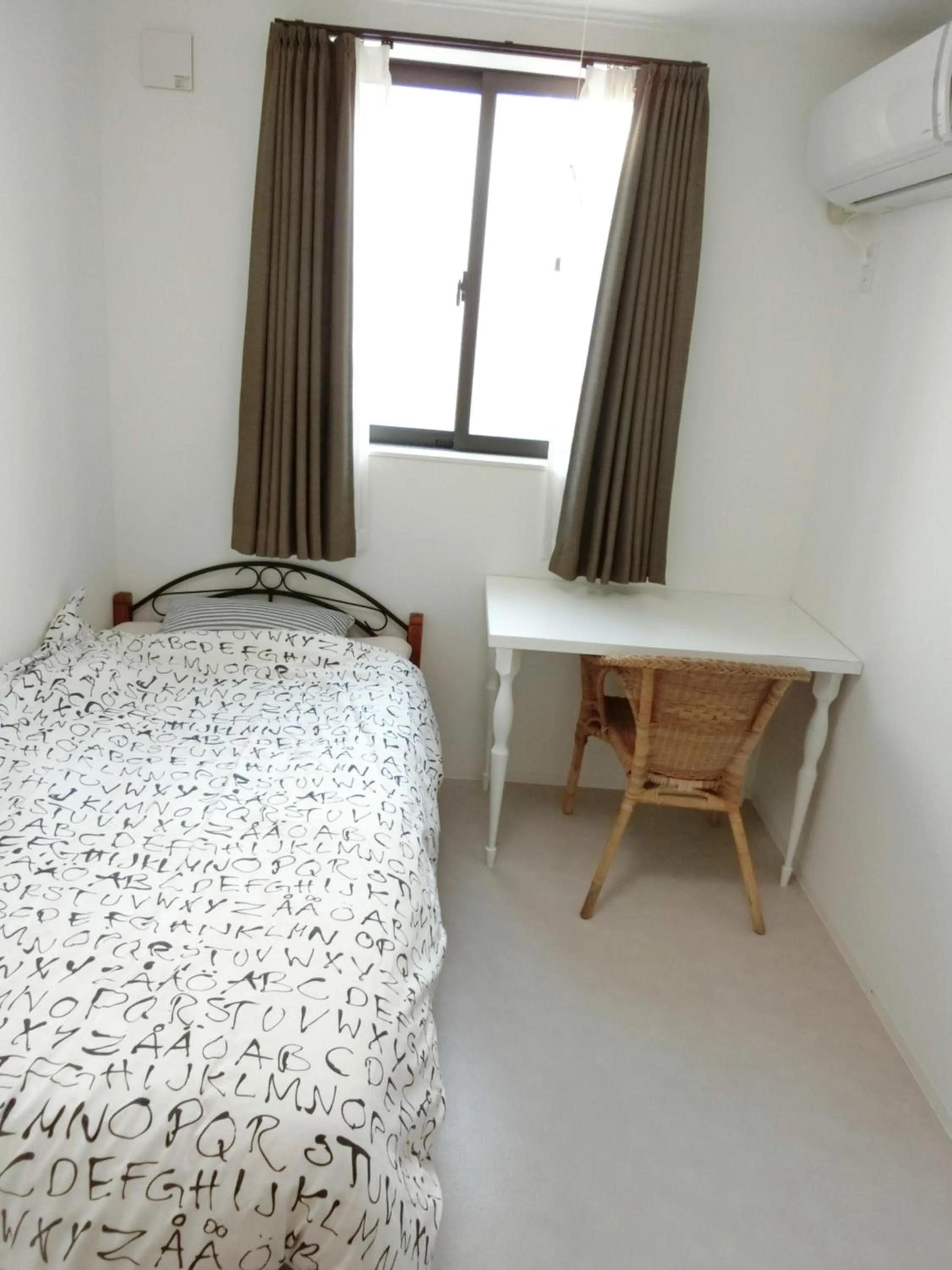 Standard Single Room with Shared Bathroom - Room Only in Plage Yuigahama