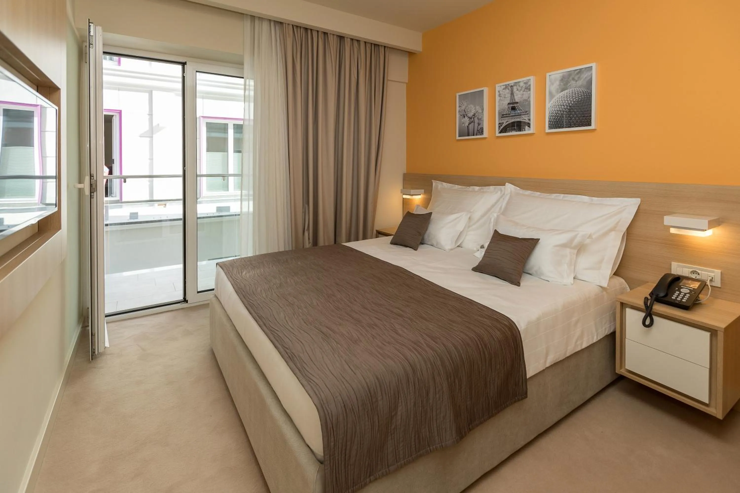 Family Room with Balcony in Hotel Crikvenica