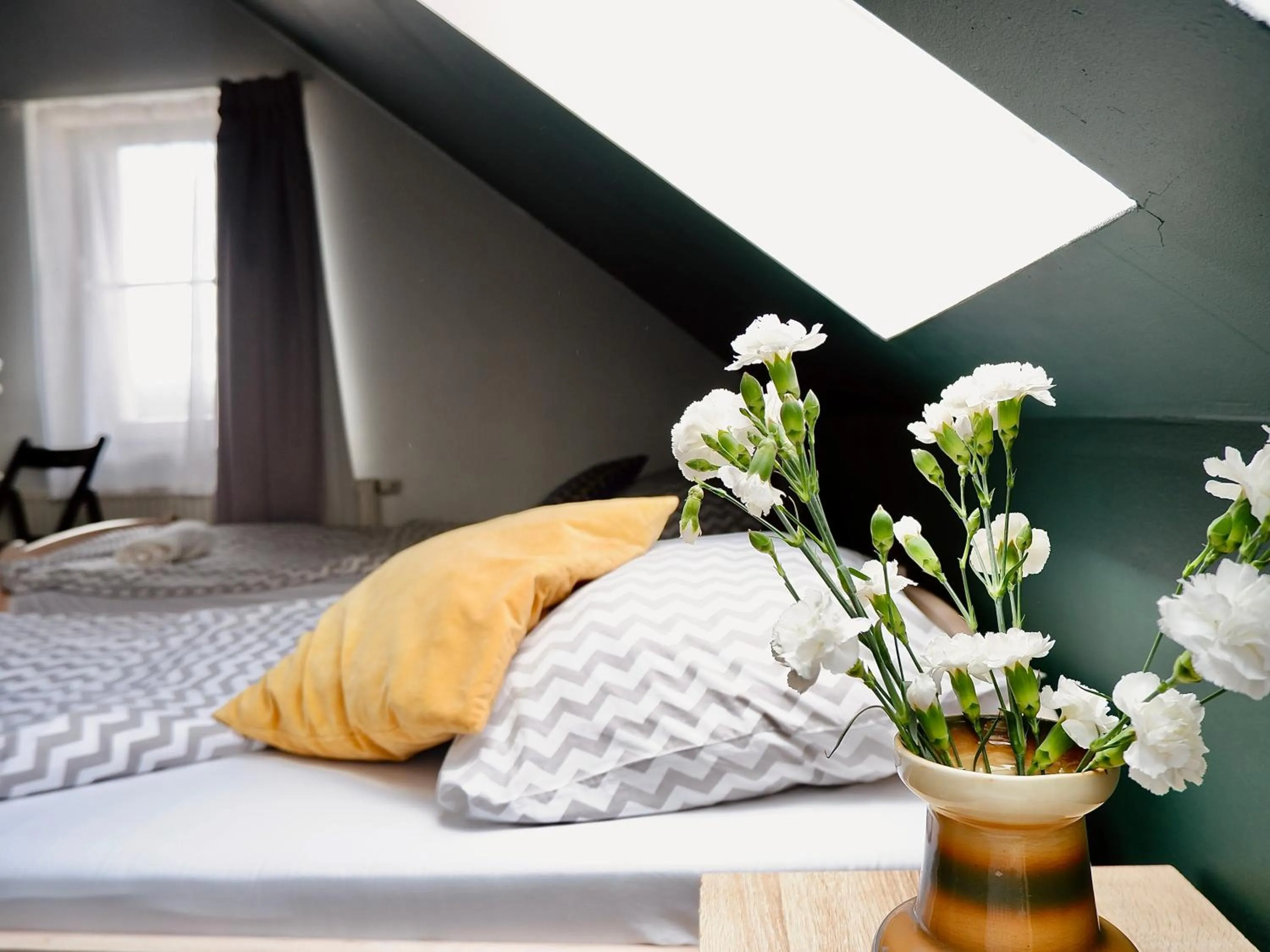 Quintuple Room with Shared Bathroom in Moon Hostel Gdańsk