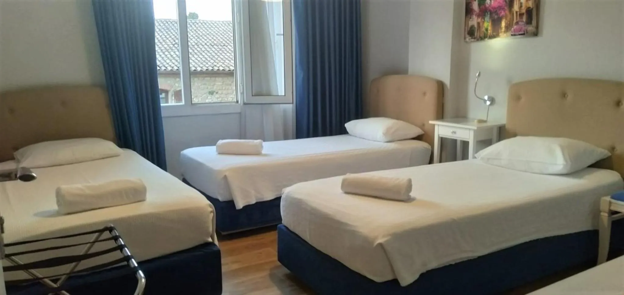 Triple Room in Urkmez Hotel