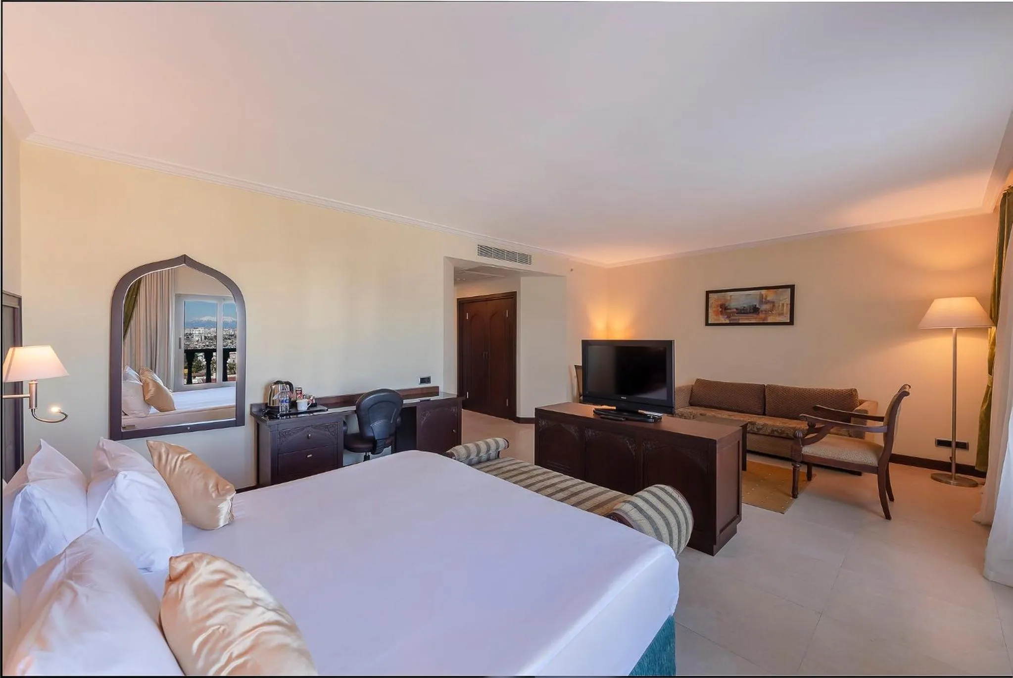 1King Bed junior Suite Sea Front in Crowne Plaza Antalya by IHG