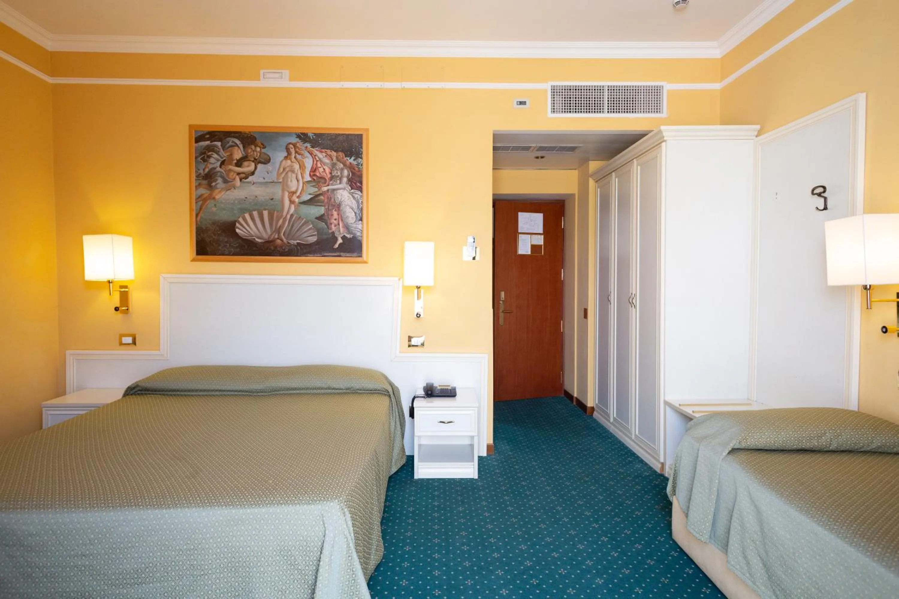 Triple Room in Cervara Park Hotel