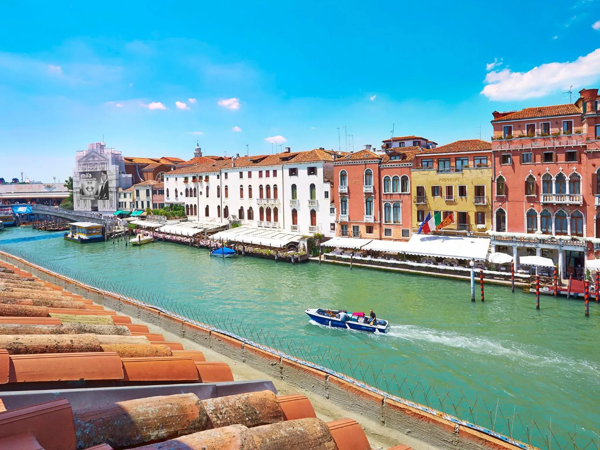 Prestige Double Room - Grand Canal View in Canal Grande
