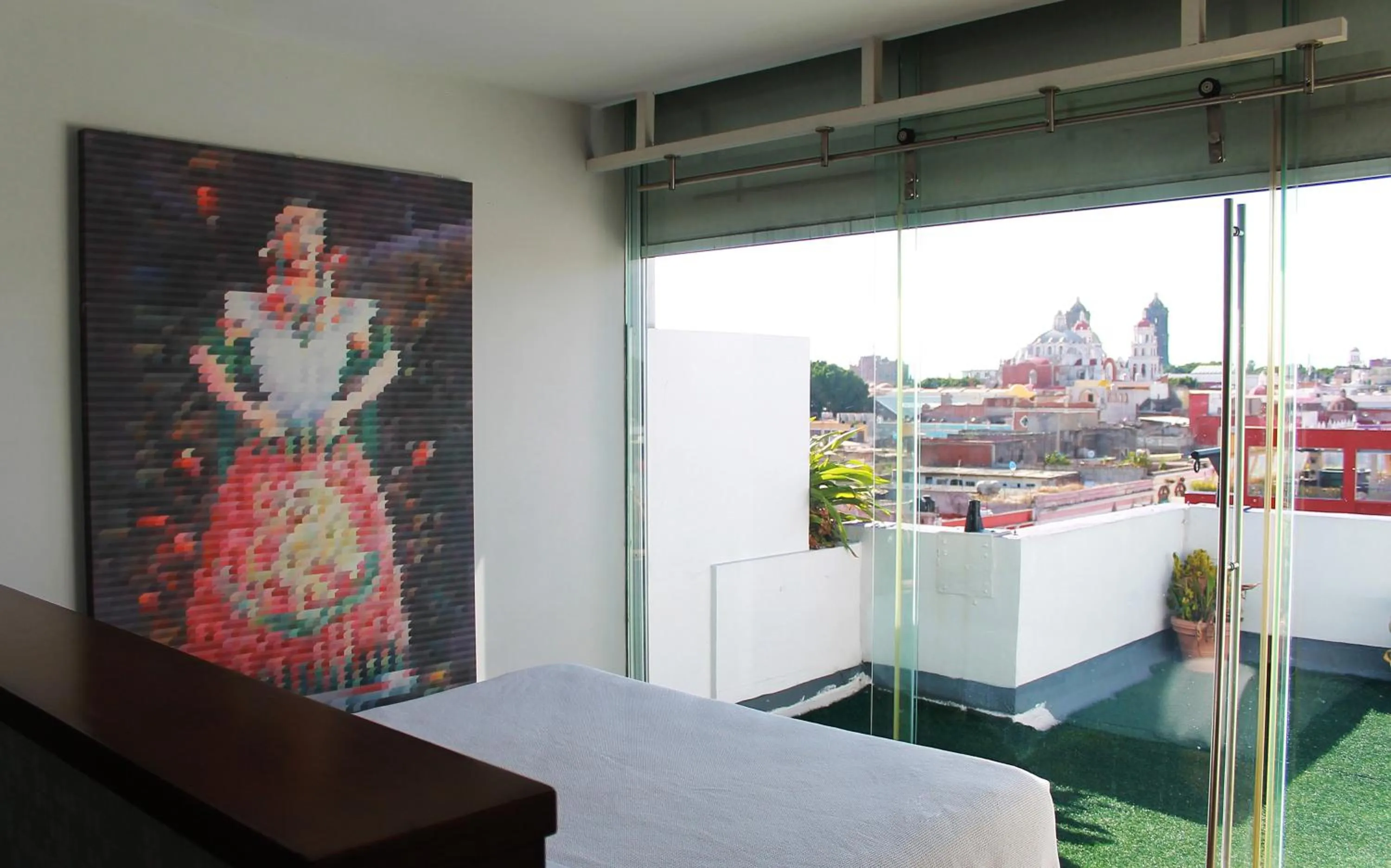 Deluxe Double Room with Balcony in Ikonik Hotel Puebla