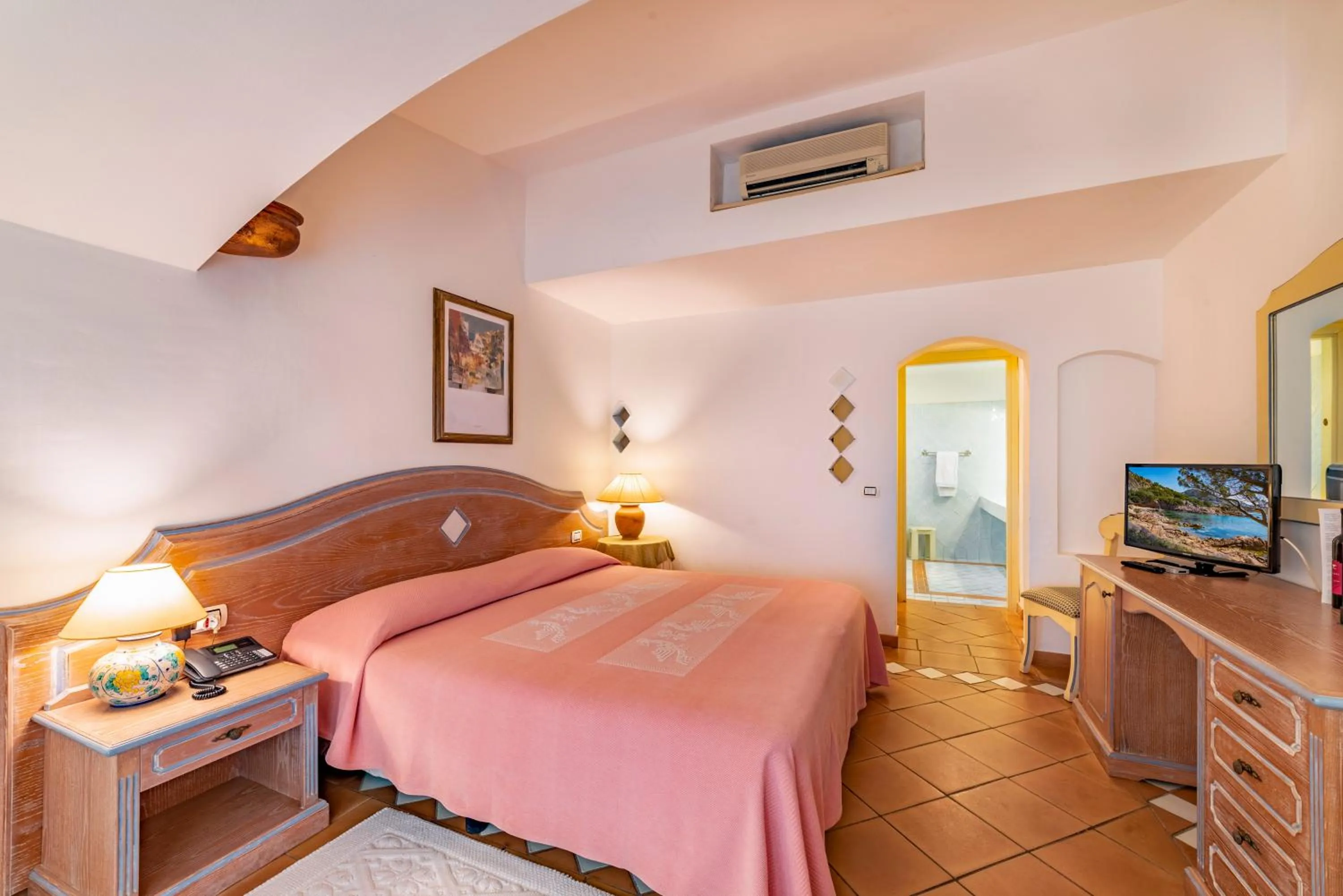 Classic Double Room - Annex in Hotel La Bisaccia